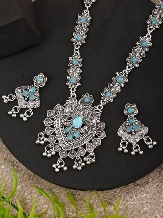     			Opus Gems Blue Alloy Necklace Set ( Pack of 1 )