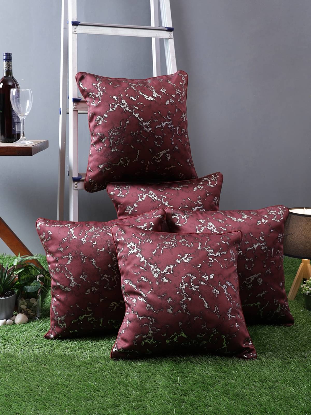     			Romee Set of 5 Polyester Textured Square Cushion Cover (40X40)cm - Burgundy