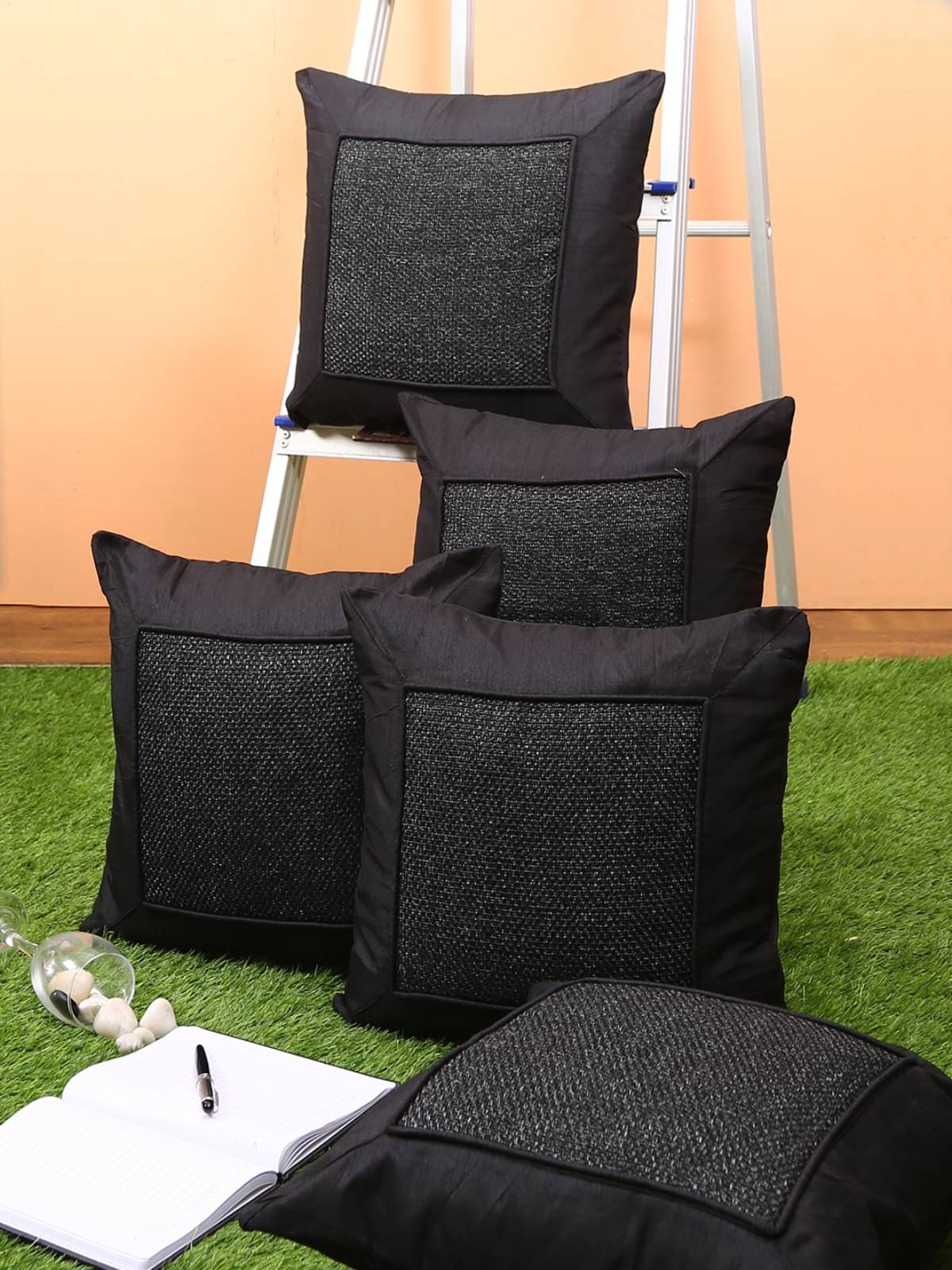     			Romee Set of 5 Polyester Geometric Square Cushion Cover (40X40)cm - Black