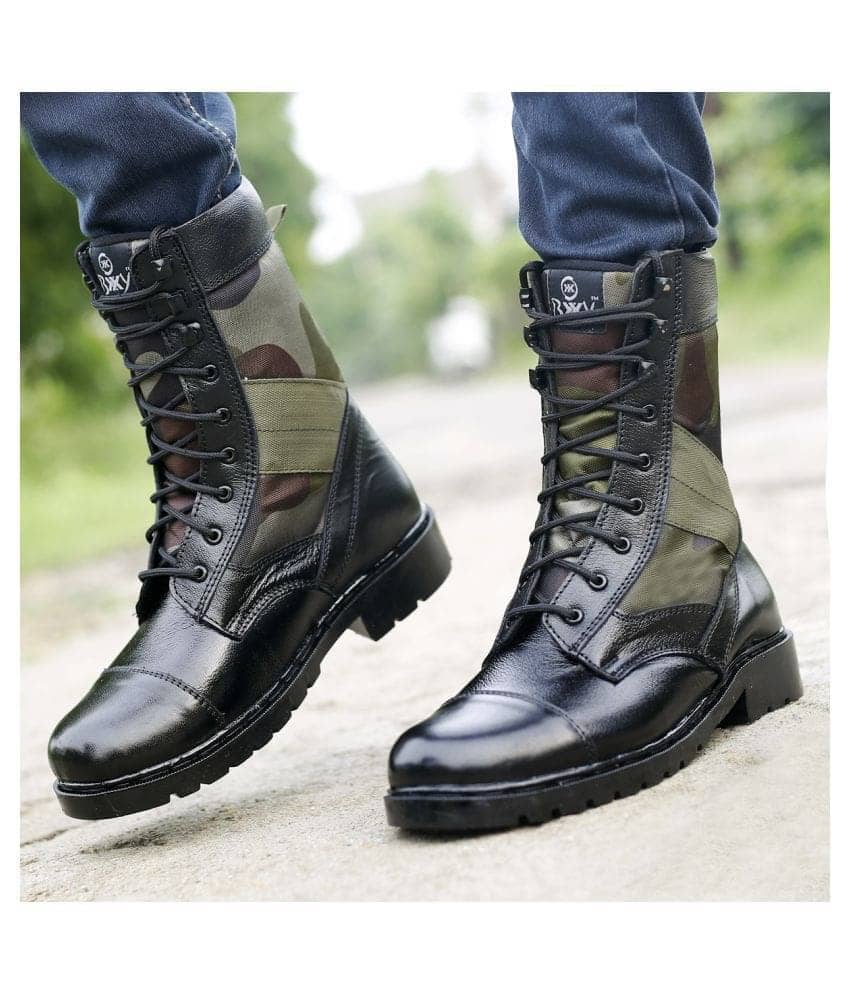 YUVRATO BAXI Black Hiking & Trekking Boot
