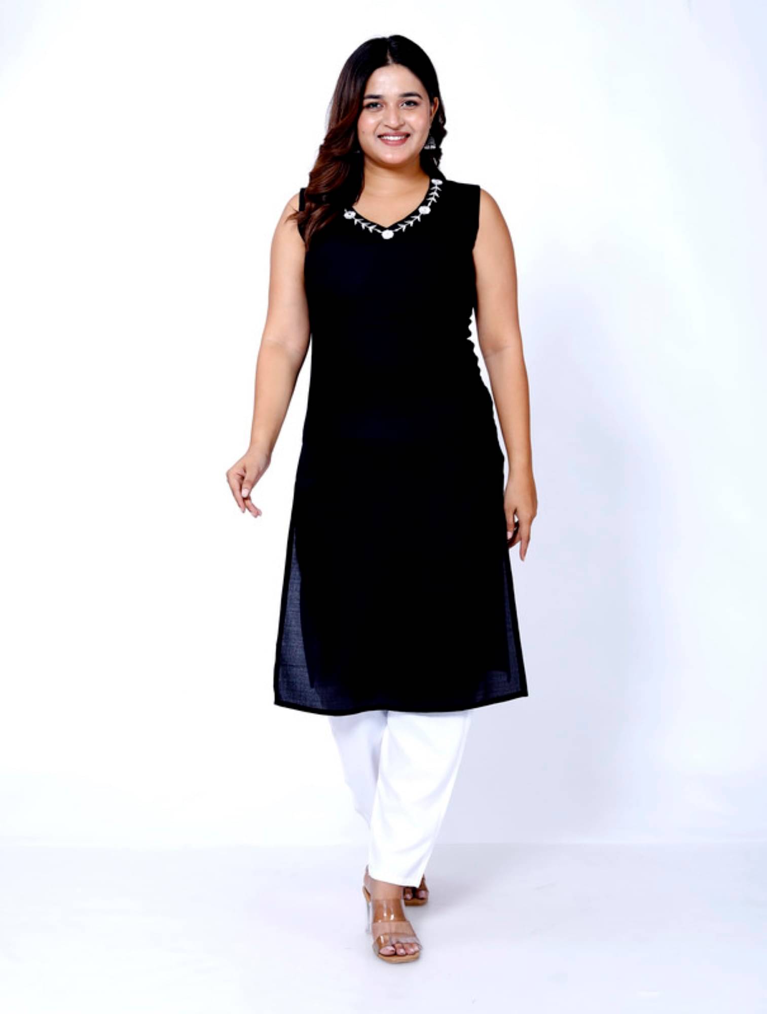 Kanchan Fabrics Pack of 1 Rayon Embroidered Straight Women's Kurti - ( Black )     			Kanchan Fabrics Pack of 1 Rayon Embroidered Straight Women's Kurti - ( Black )