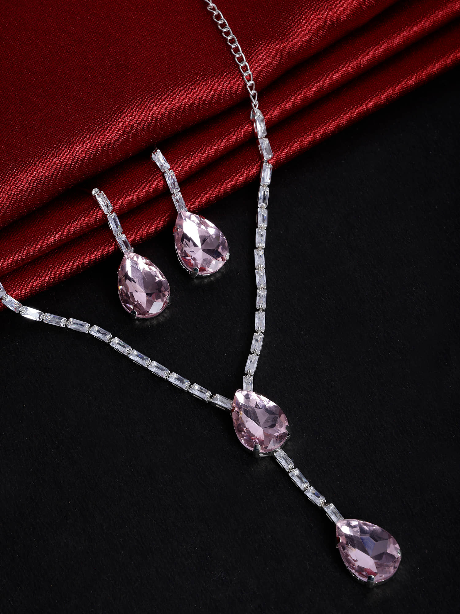 PUJVI Pink Alloy Necklace Set ( Pack of 1 )
