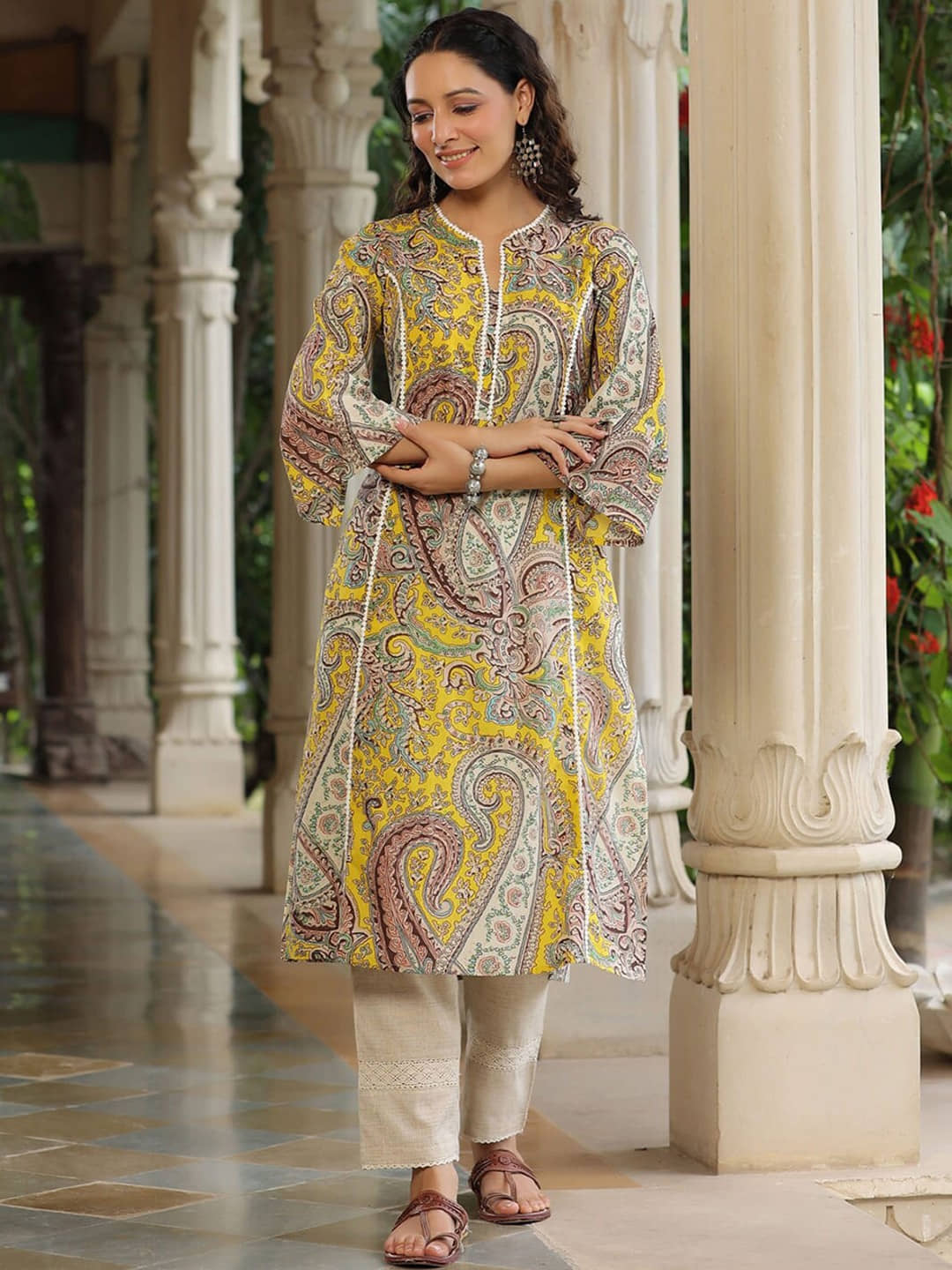 Royal Export Pack of 1 Viscose Printed Straight Women's Kurti - ( Red ) - Kurtis, Tunics | Buy online on ZillyBuy