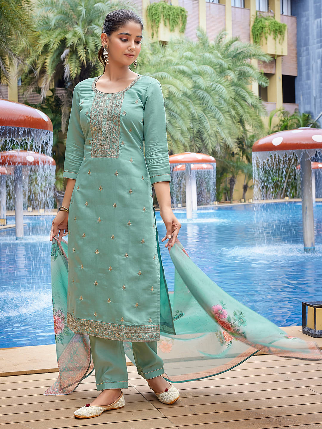 Royal Export Pack of 1 Viscose Embroidered Straight Women's Kurti with Dupatta - ( Light Green )     			Royal Export Pack of 1 Viscose Embroidered Straight Women's Kurti with Dupatta - ( Light Green )