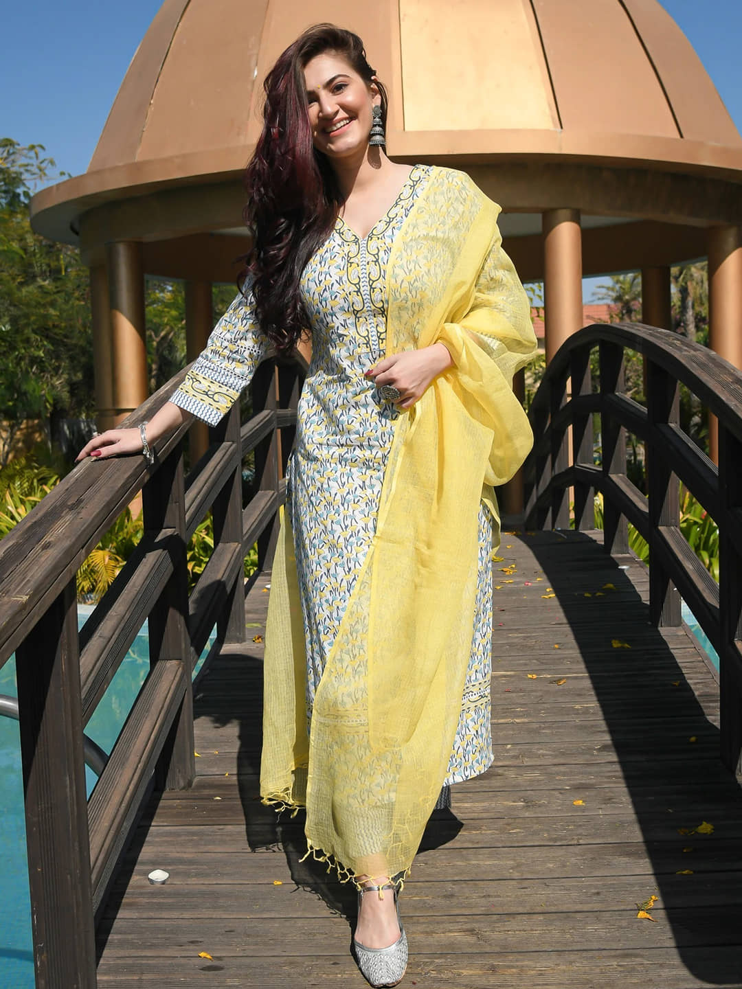 Royal Export Pack of 1 Cotton Blend Printed Straight Women's Kurti with Dupatta - ( White ) - Kurtis, Tunics | Buy online on ZillyBuy