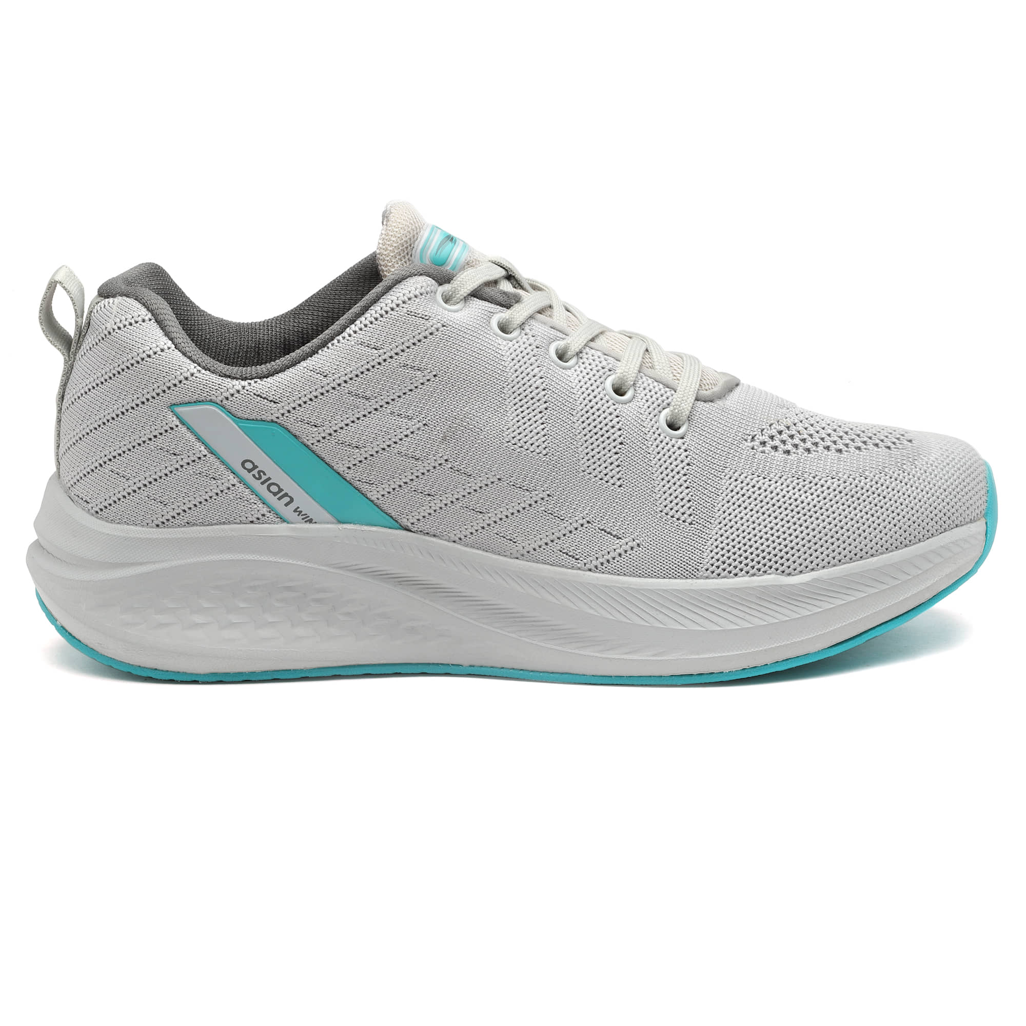 snapdeal nike sports shoes