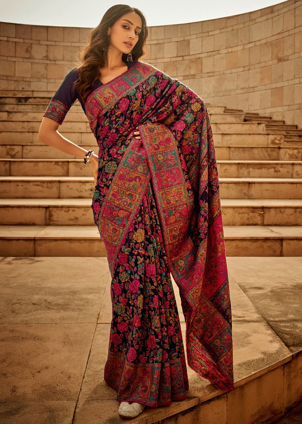 AURA SILK Pashmina Blend Woven Saree With Unstitched Blouse Piece ( Navy Blue )     			AURA SILK Pashmina Blend Woven Saree With Unstitched Blouse Piece ( Navy Blue )