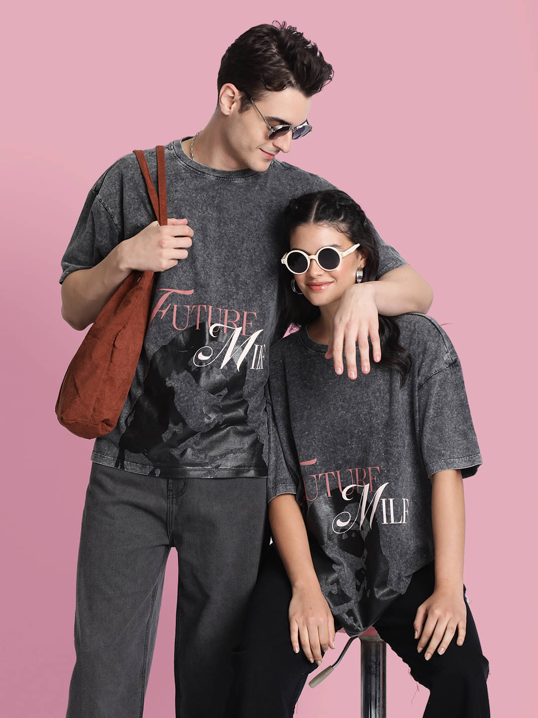 Bene Kleed 100% Cotton Oversized Fit Solid Half Sleeves Men's Round T-Shirt - Grey ( Pack of 1 ) Bene Kleed 100% Cotton Oversized Fit Solid Half Sleeves Men's Round T-Shirt - Grey ( Pack of 1 )