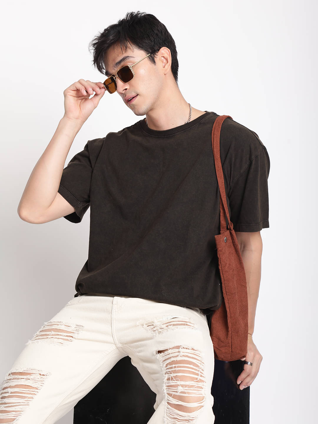     			Bene Kleed 100% Cotton Oversized Fit Solid Half Sleeves Men's Round T-Shirt - Brown ( Pack of 1 )