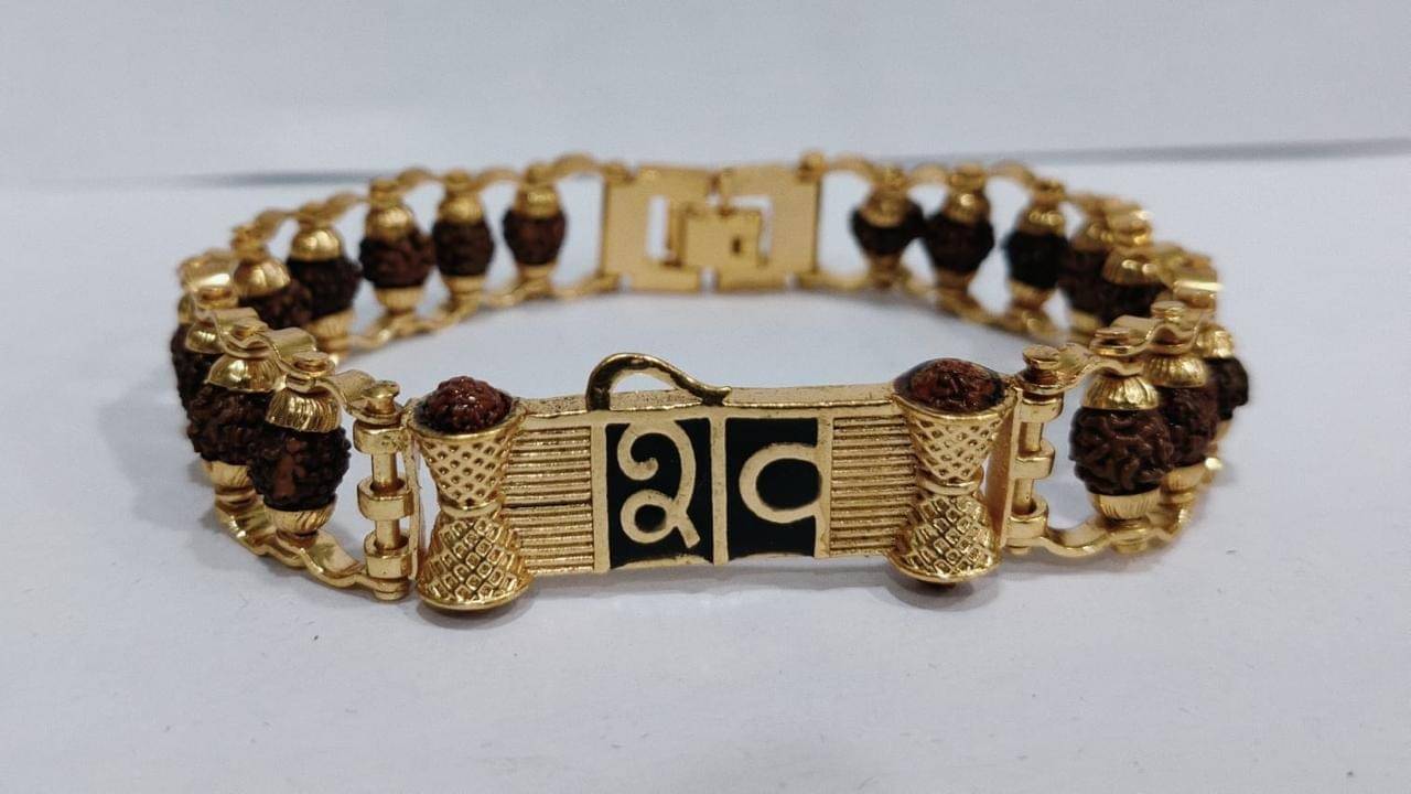     			Kesar Zems Brown Bracelet ( Pack of 1 )