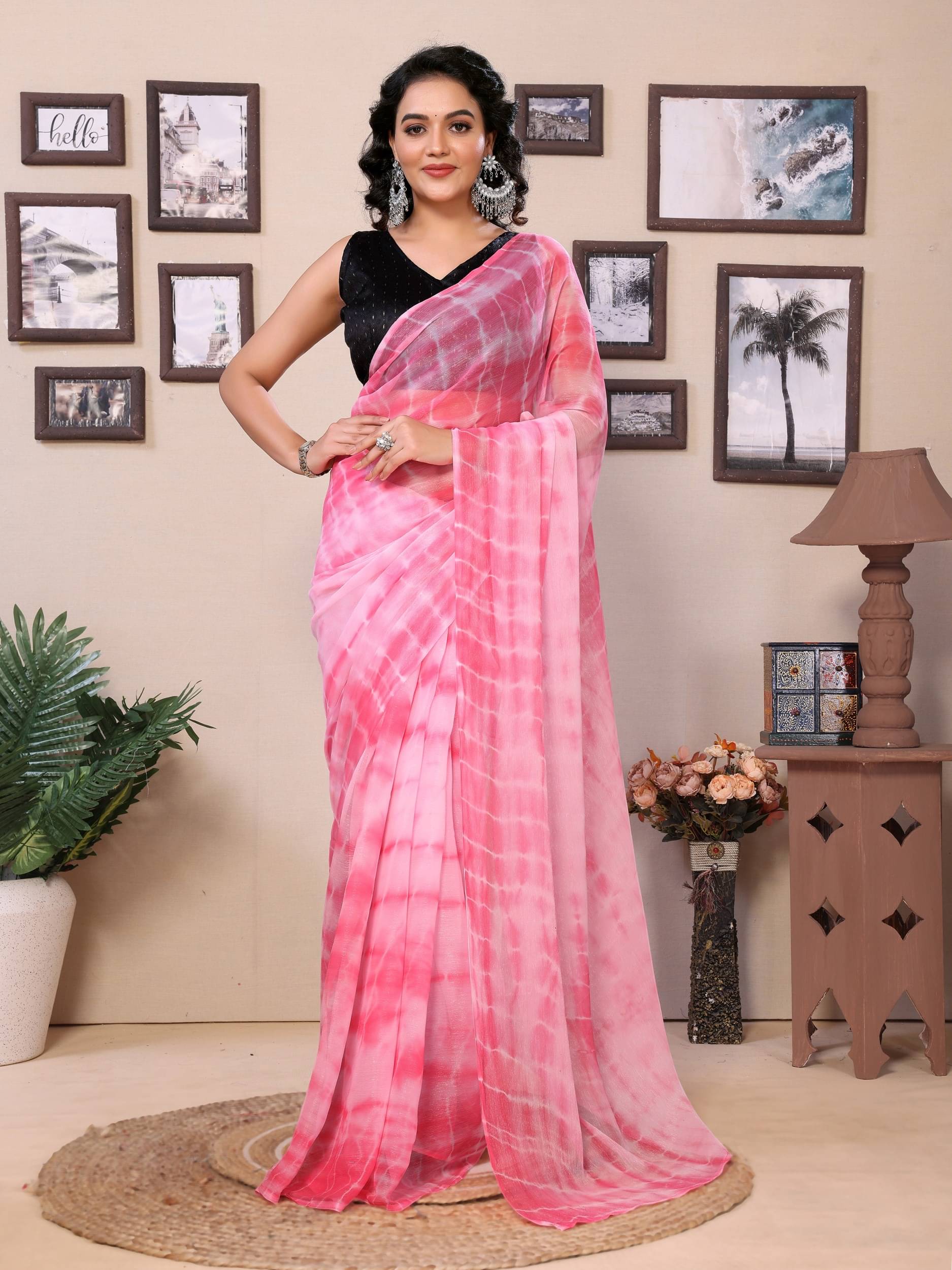     			Rangtulika Ethnics Georgette Striped Saree With Unstitched Blouse Piece ( Pink )