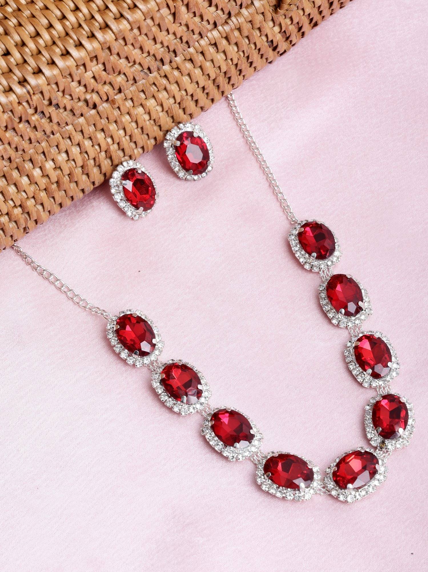     			SUNHARI Red Alloy Necklace Set ( Pack of 1 )