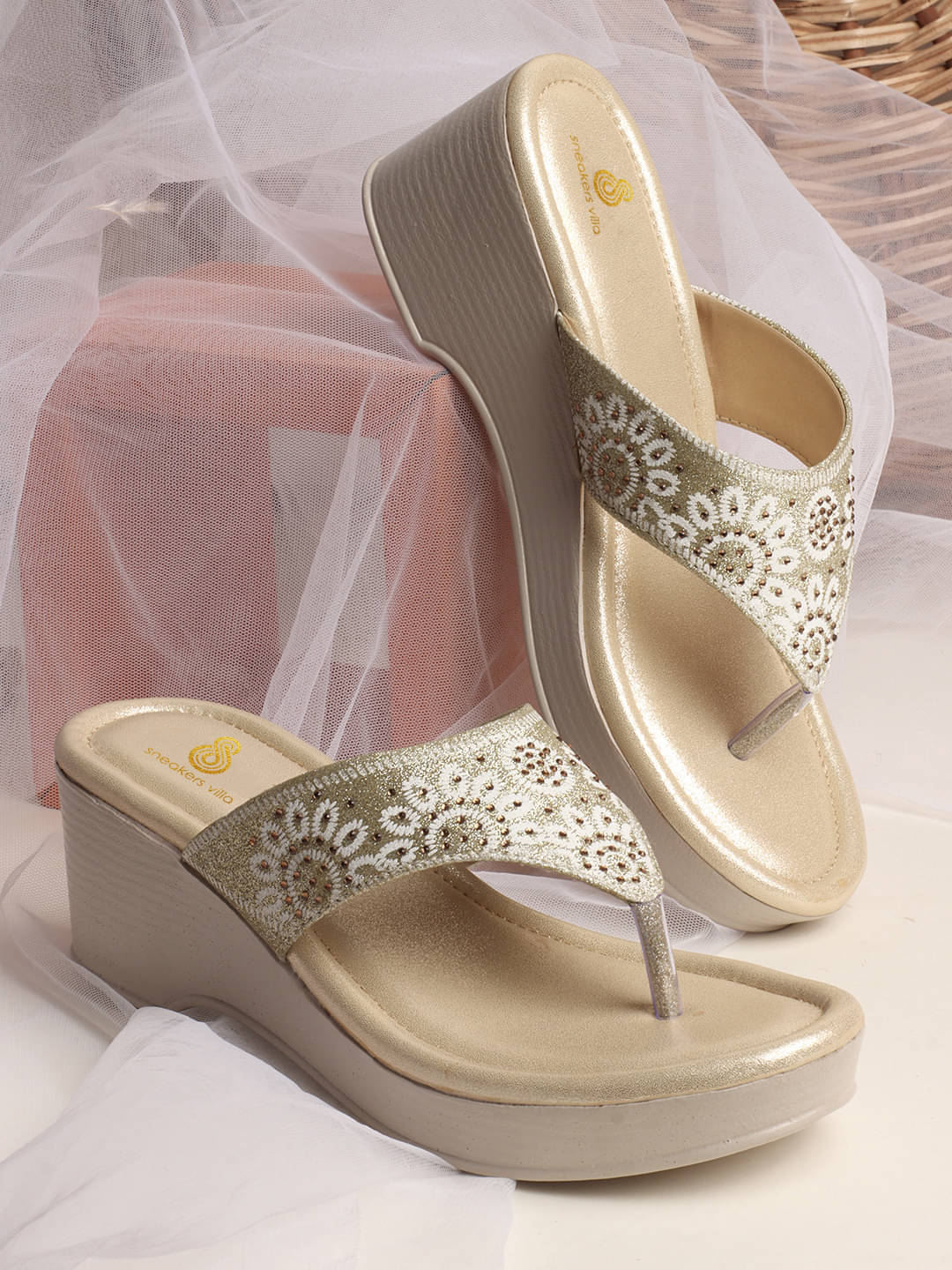     			Sneakersvilla Gold Women's Sandal Heels