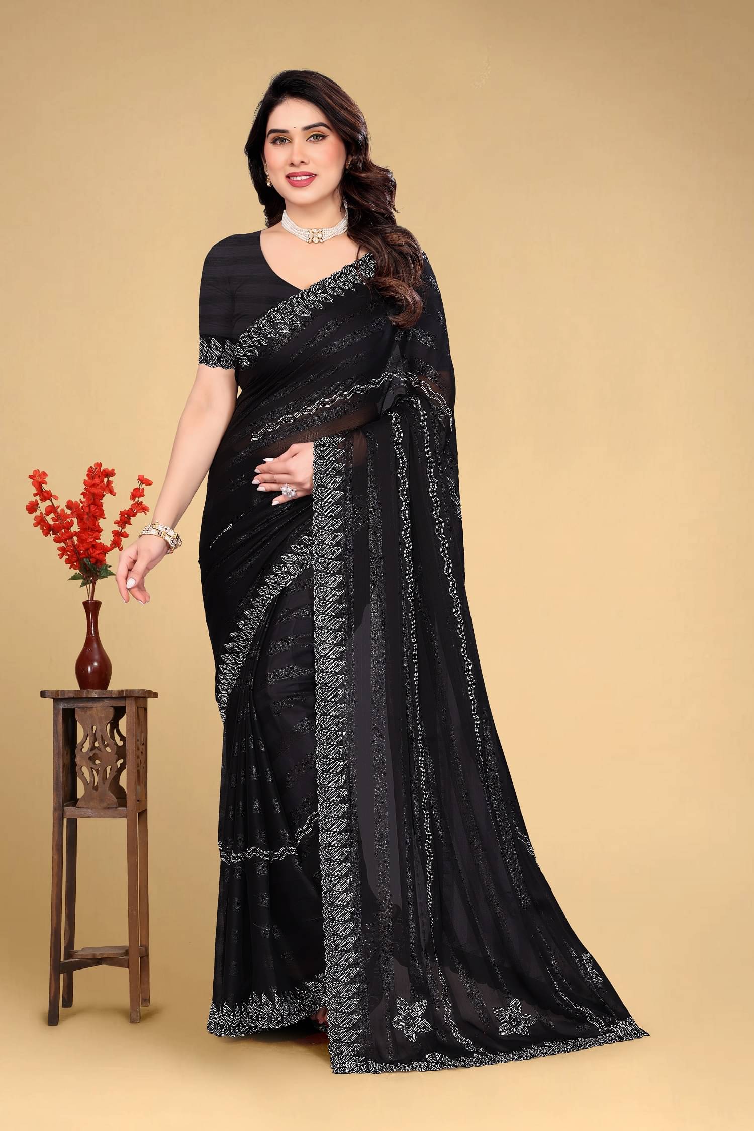VEERAIVA Chiffon Embellished Saree With Unstitched Blouse Piece ( Black ) VEERAIVA Chiffon Embellished Saree With Unstitched Blouse Piece ( Black )