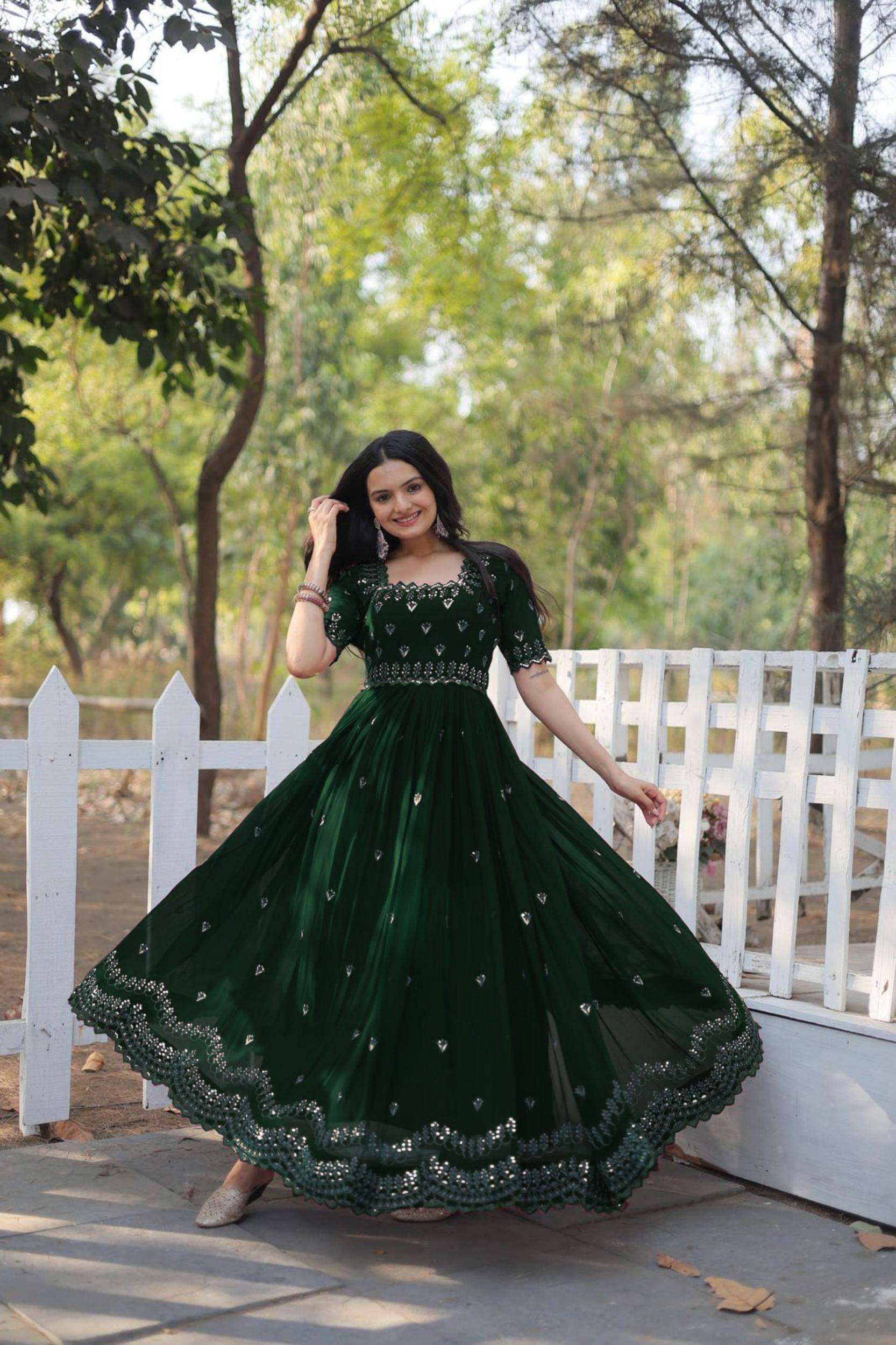     			aplix Green Flared Georgette Women's Stitched Ethnic Gown ( Pack of 1 )