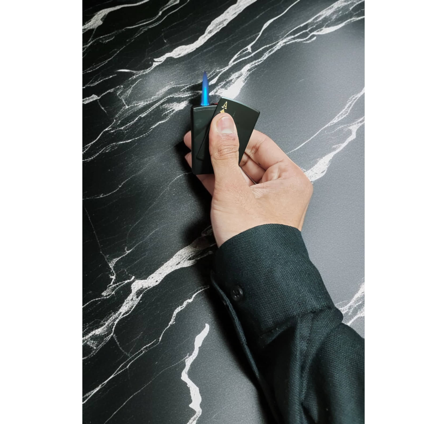     			JGG JAIN GIFT GALLERY Black Aluminium Cigarette Lighter ( Pack of 1 )