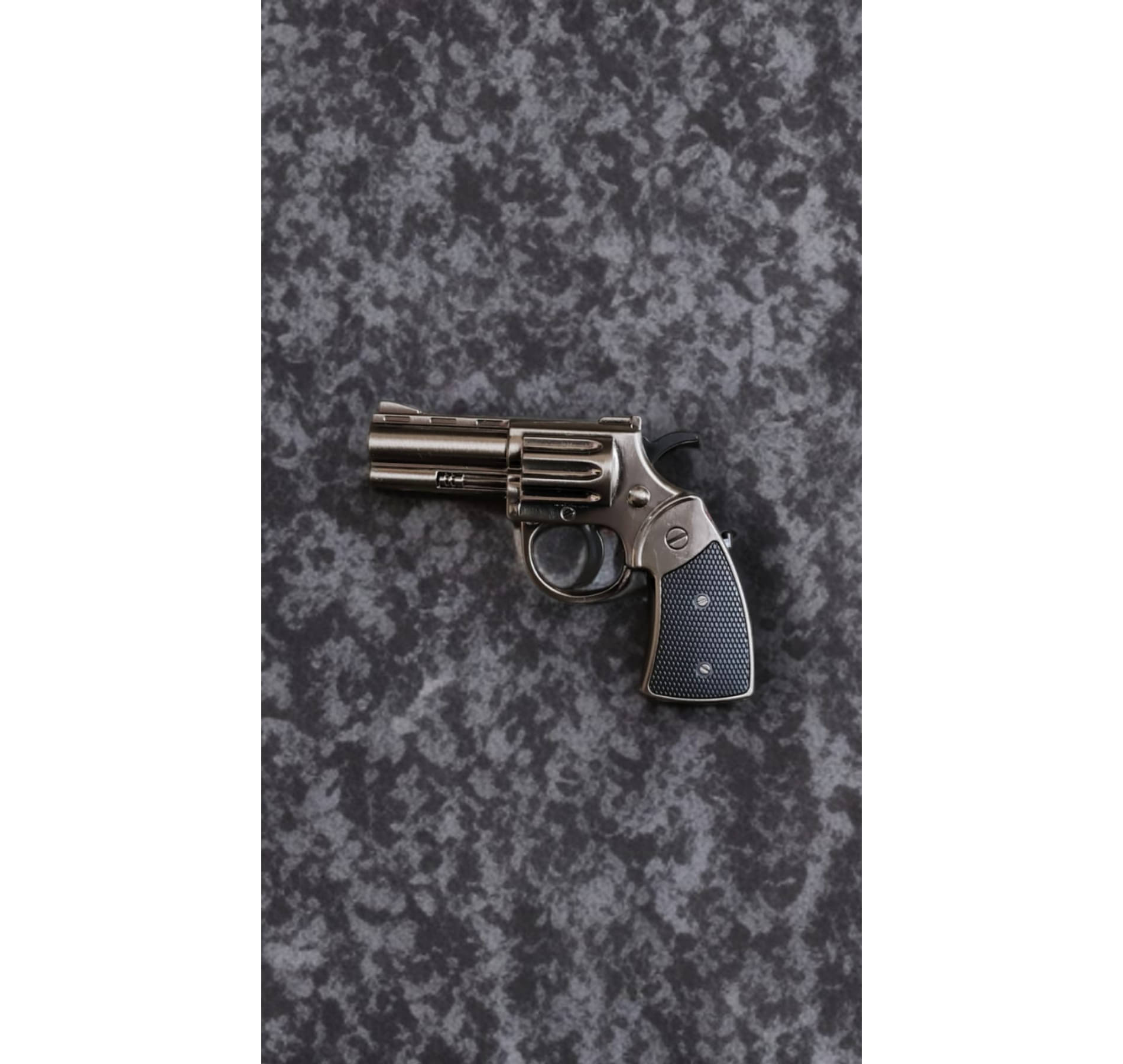    			JGG JAIN GIFT GALLERY Grey Cigaratte Lighter ( Pack of 1 )