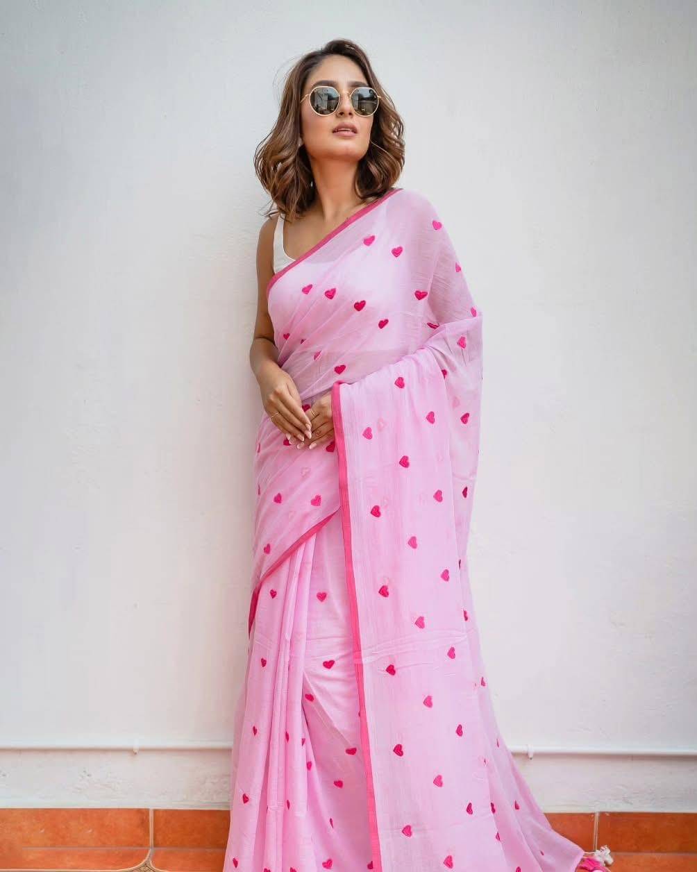 SARADA HANDLOOM Cotton Embroidered Saree With Unstitched Blouse Piece ( Pink ) SARADA HANDLOOM Cotton Embroidered Saree With Unstitched Blouse Piece ( Pink )