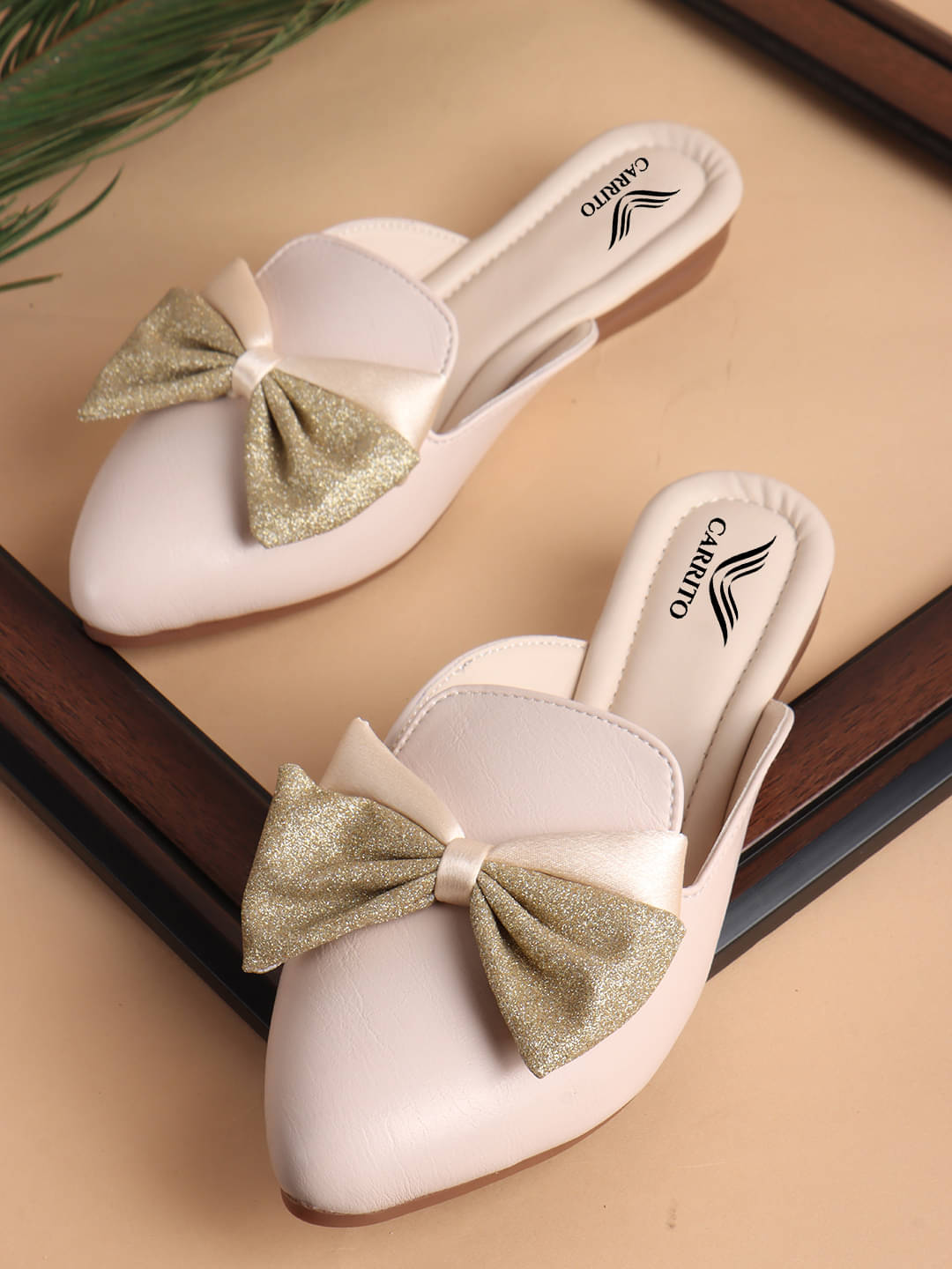     			Carrito Cream Women's Flats