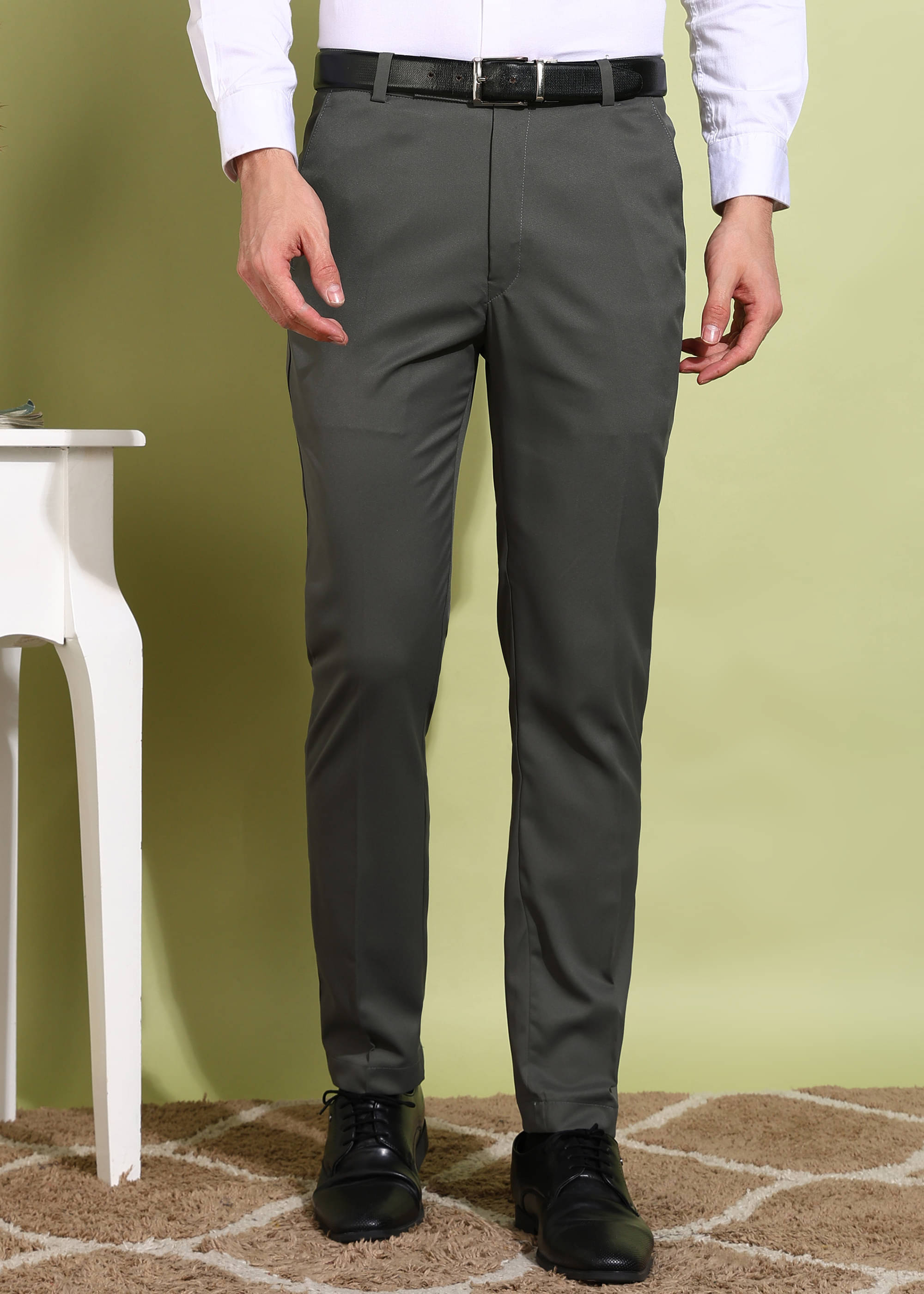     			ADWYN PETER Regular Pleated Men's Formal Trouser - Dark Grey ( Pack of 1 )