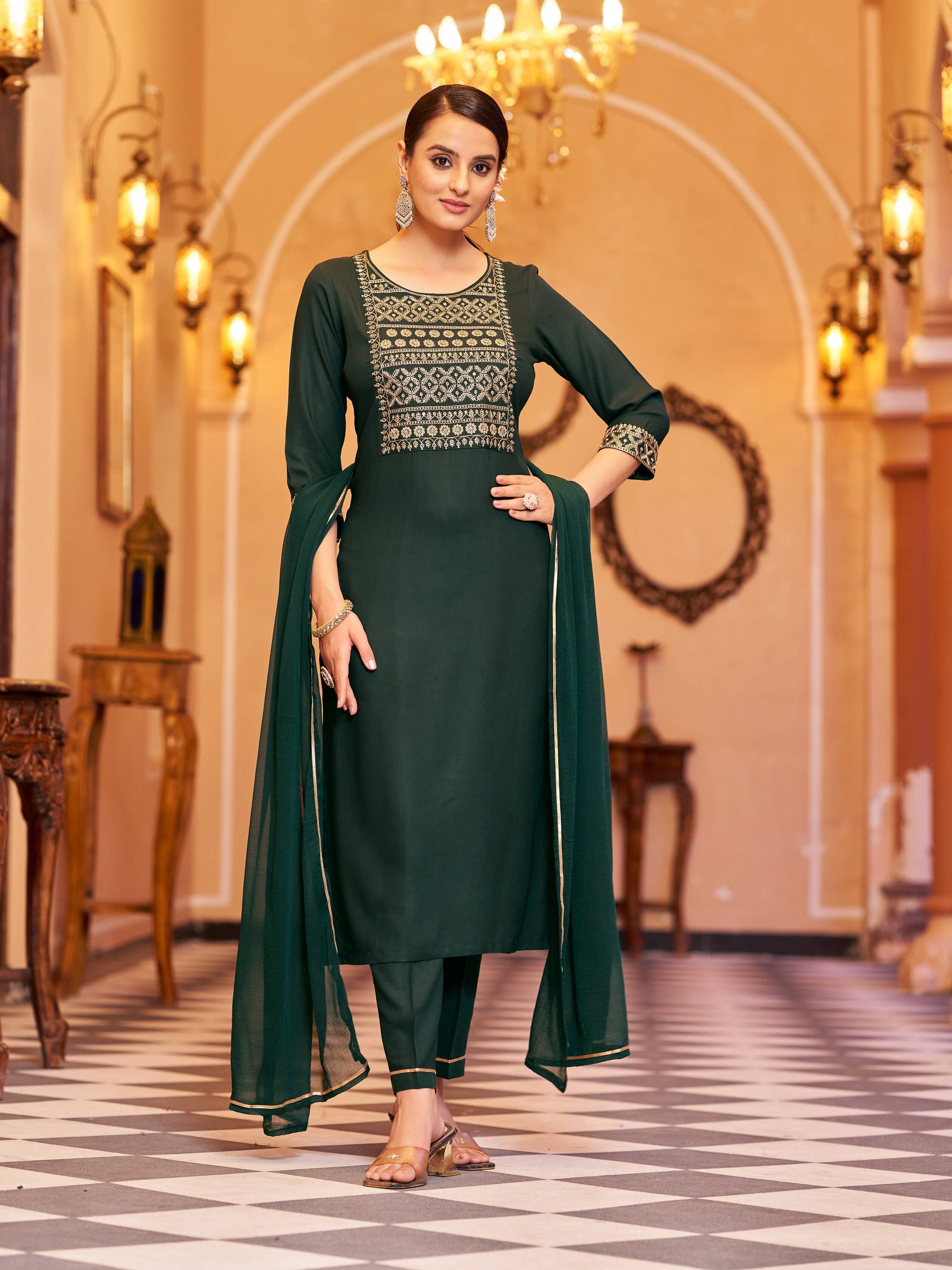     			VIBE VISION Viscose Self Design Kurti With Pants Women's Stitched Salwar Suit - Green ( Pack of 1 )