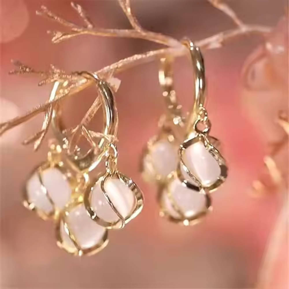     			Thrillz Gold Drop Earrings ( Pack of 2 )
