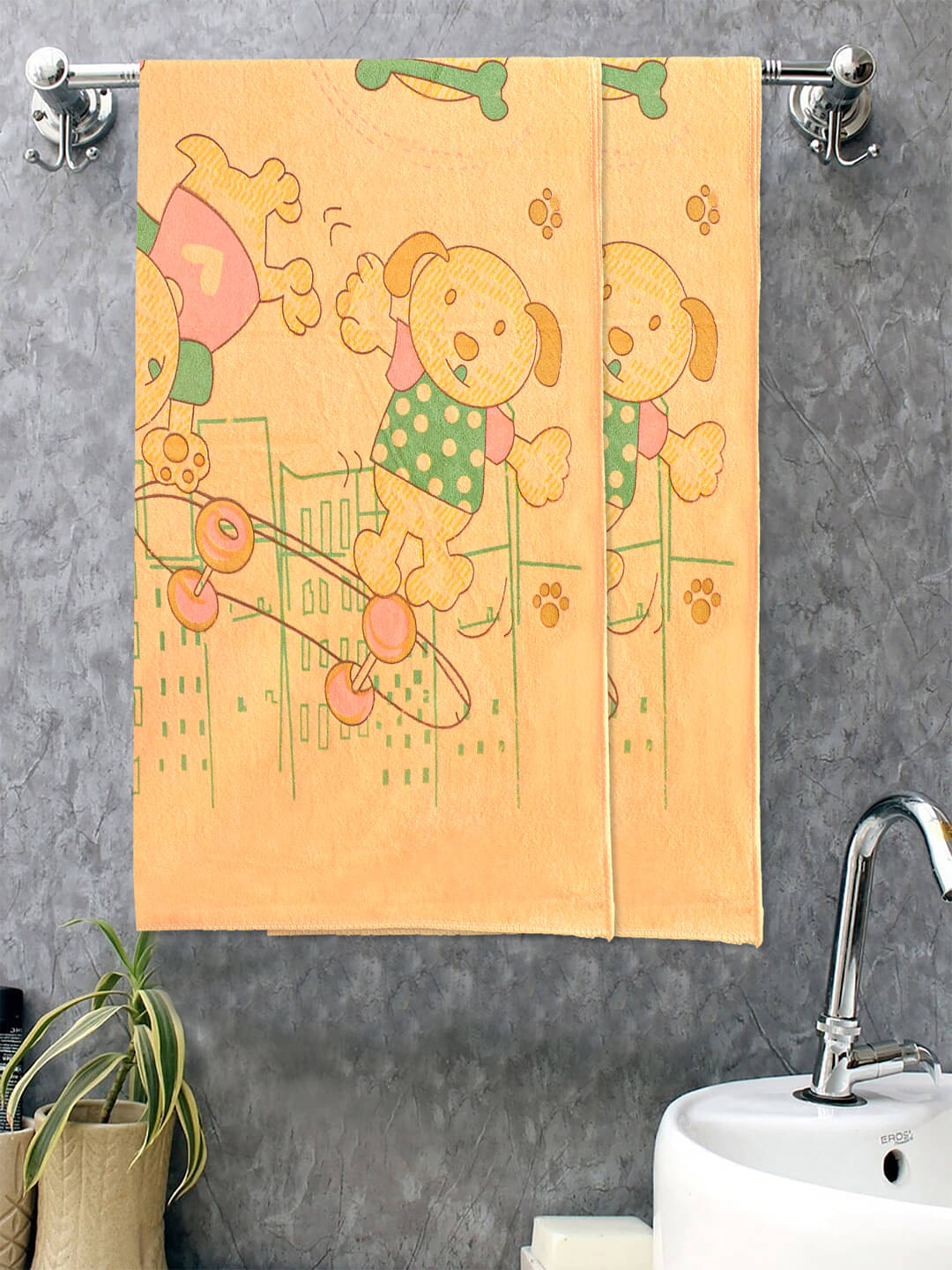     			FABINALIV Set of 2 Yellow Cotton Bath Towels