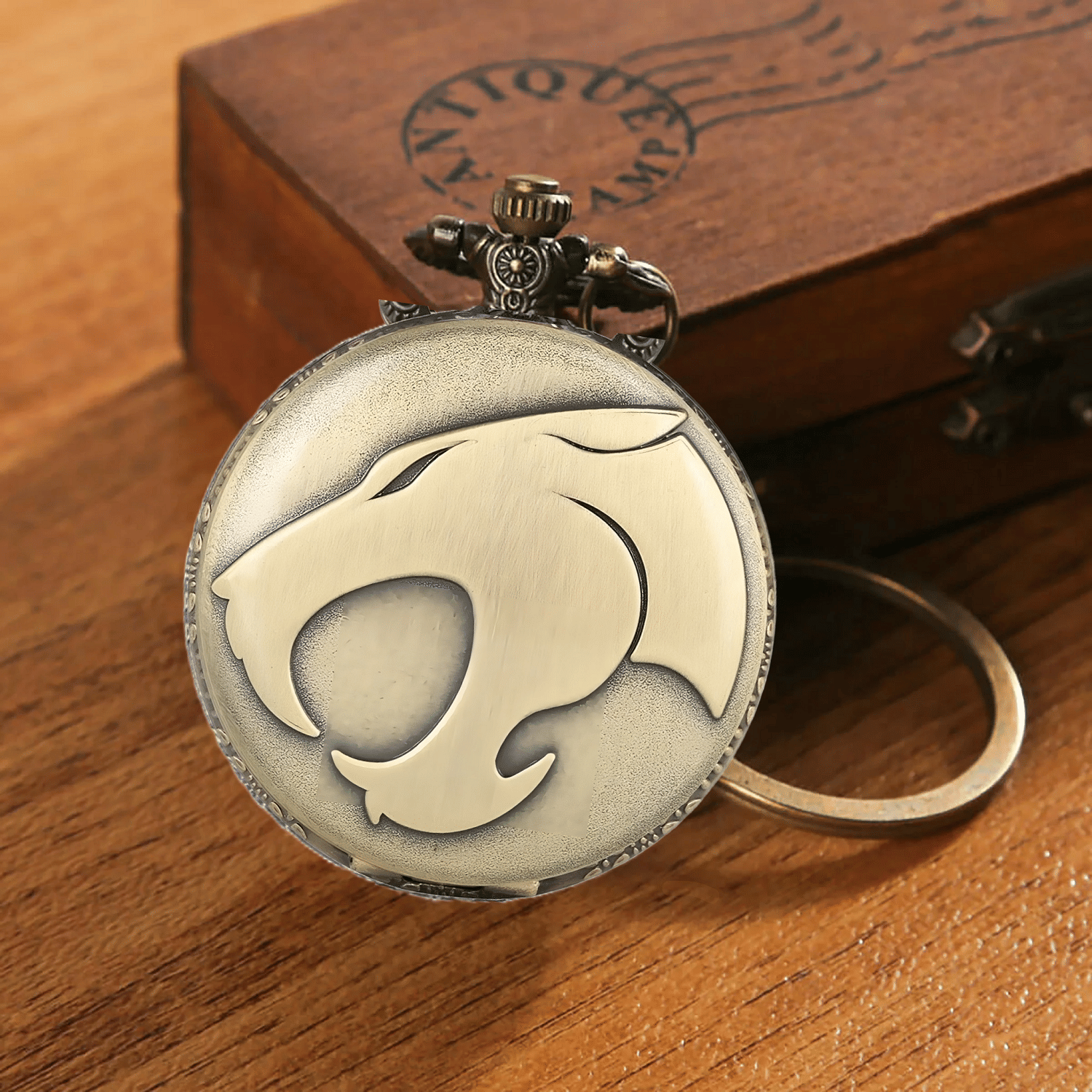     			Vintage Panther Bronze Pocket Watch Keychain | Cool Animal Style Gift for Boys Girls Kids | Durable Bag Charm