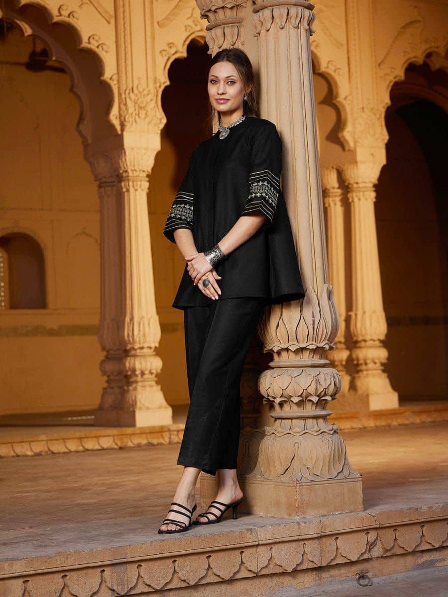SST Fashion Women Solid Kurta With Trousers Co-Ord Set ( Black )