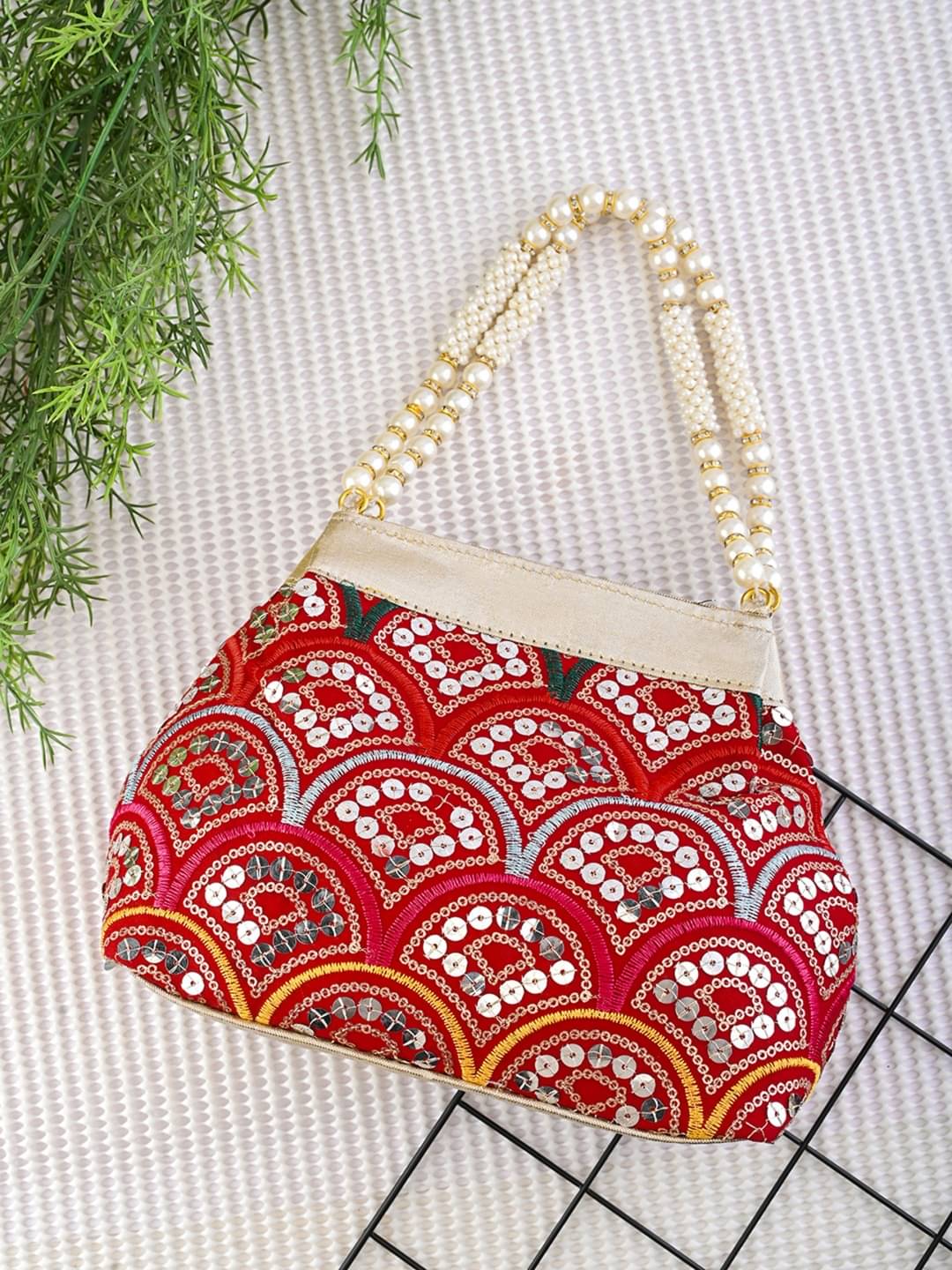     			Anjaneya Creations Handheld Bag Fabric Set of 1 ( Red )