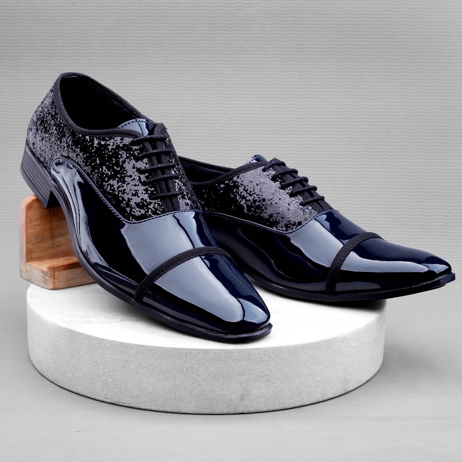     			BXXY Blue Men's Oxford Formal Shoes