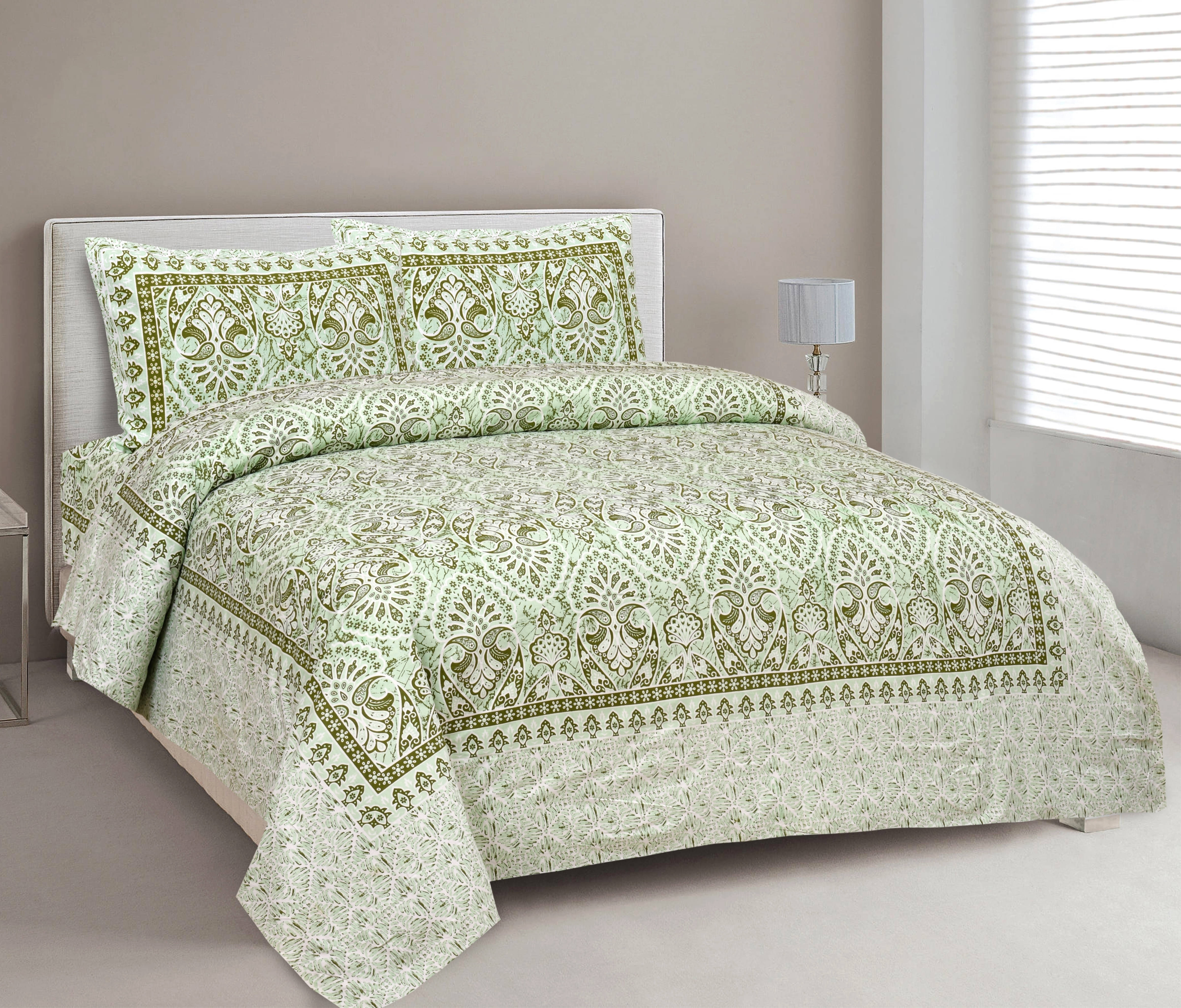     			CLOTHOLOGY Cotton 1 Double King Bedsheet with 2 Pillow Covers ( Multicolor )