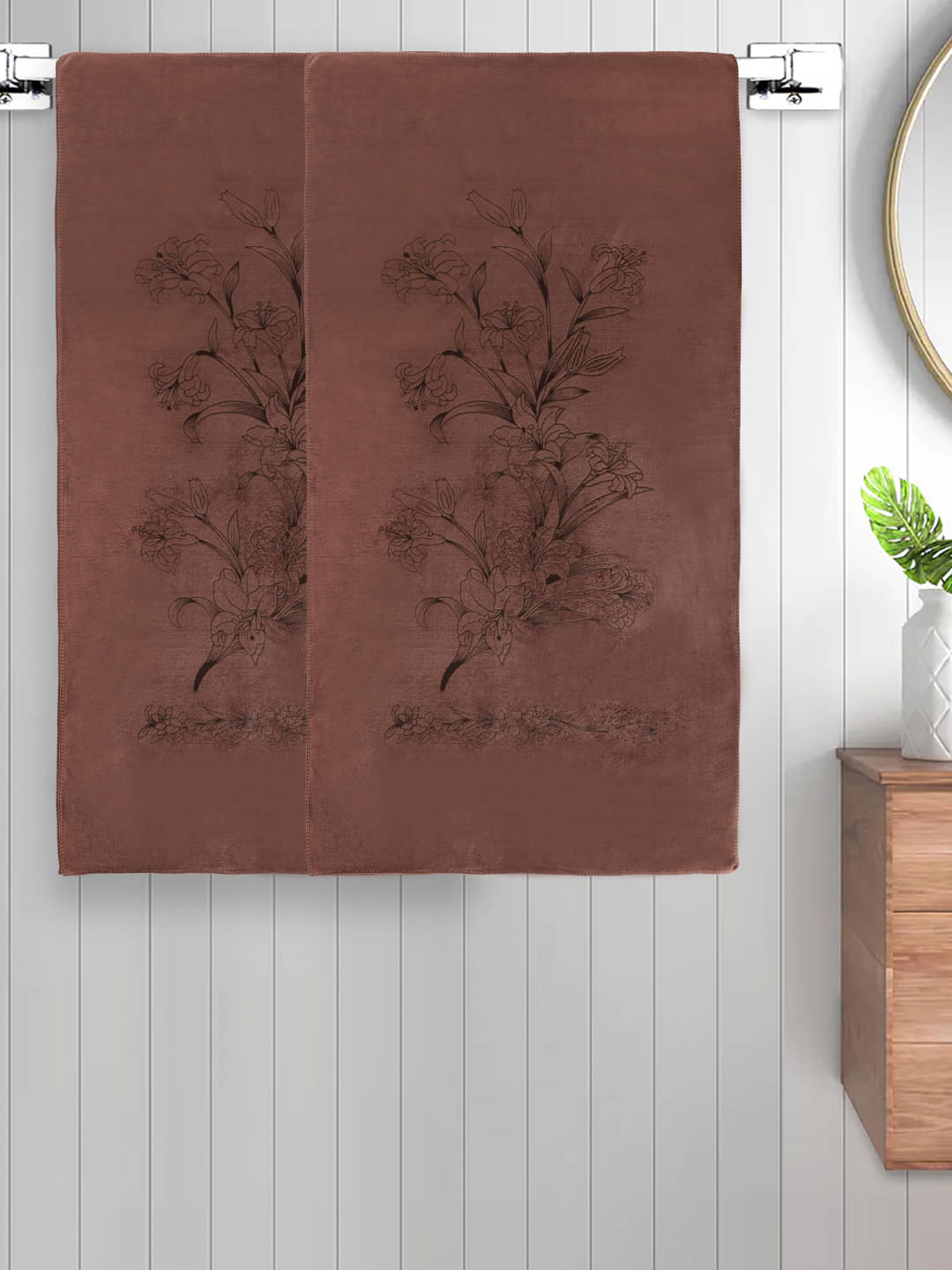     			FABINALIV Set of 2 Brown Cotton Bath Towels