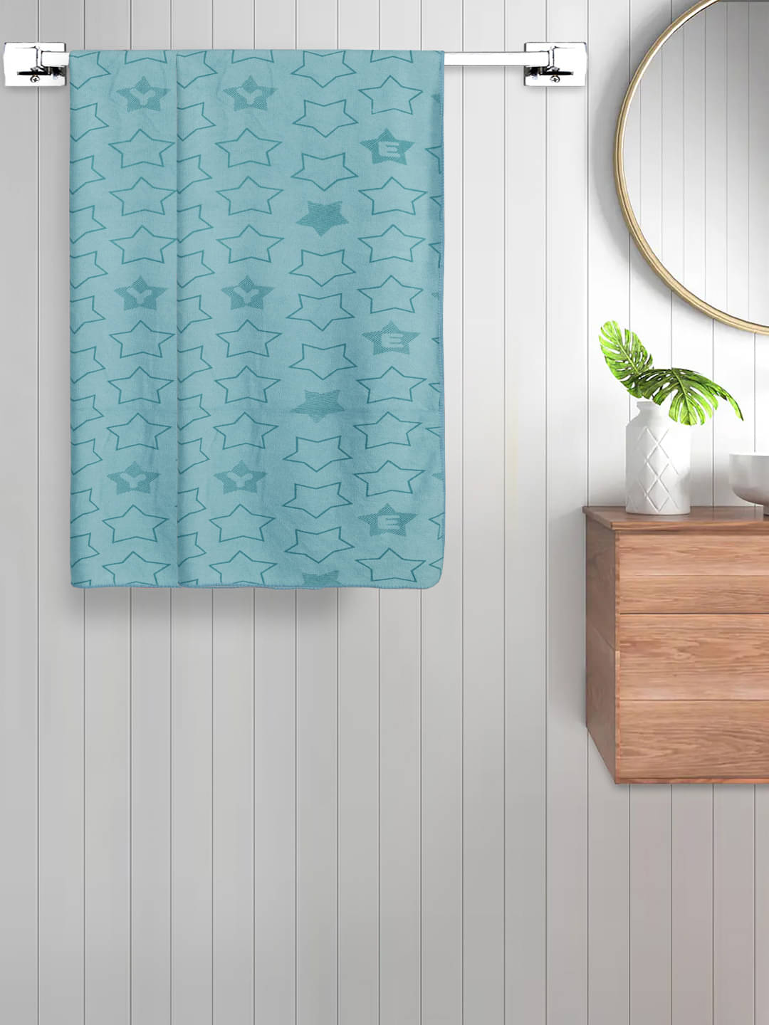     			FABINALIV Set of 2 Green Cotton Bath Towels