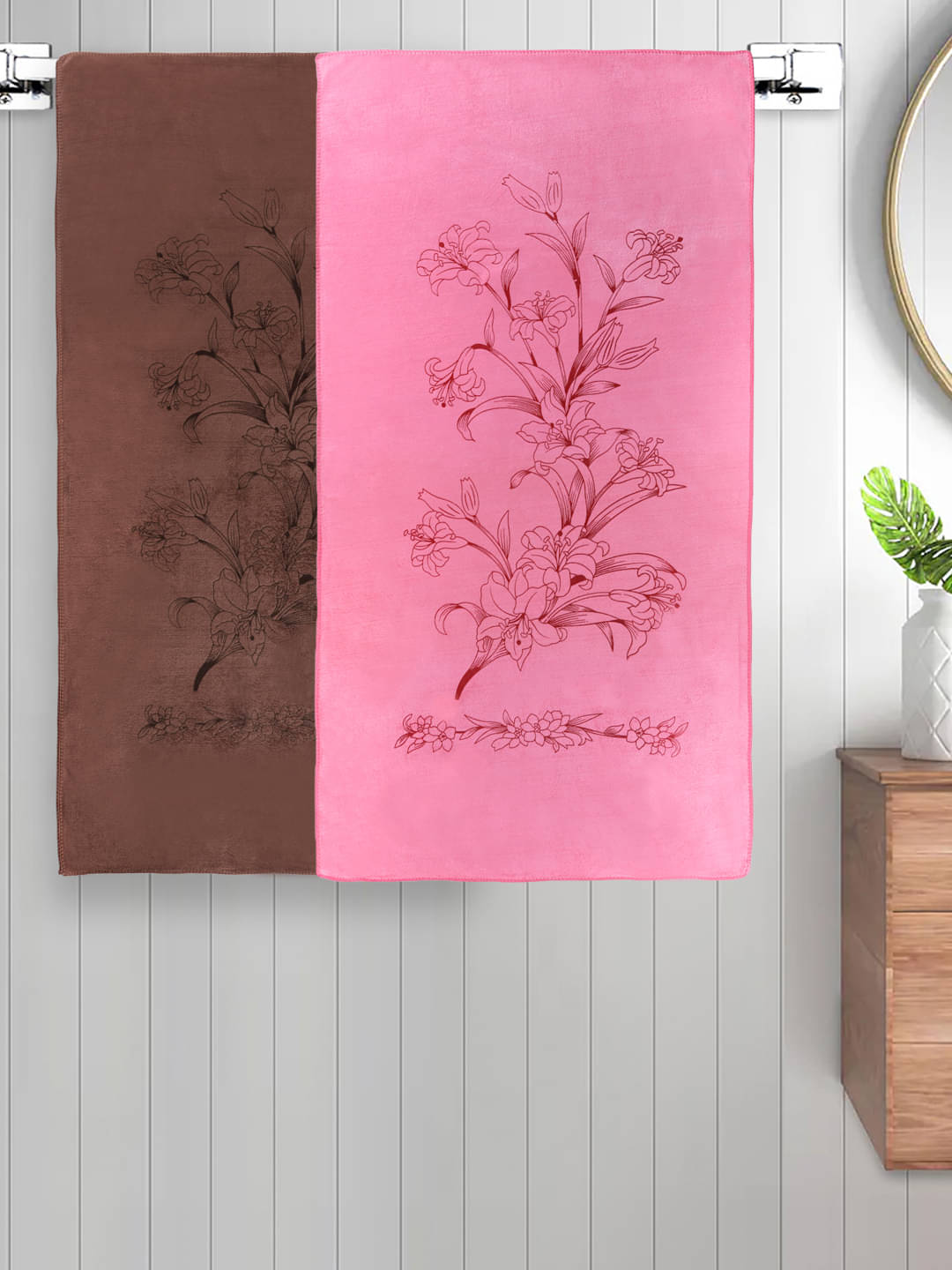     			FABINALIV Set of 2 Multi Cotton Bath Towels