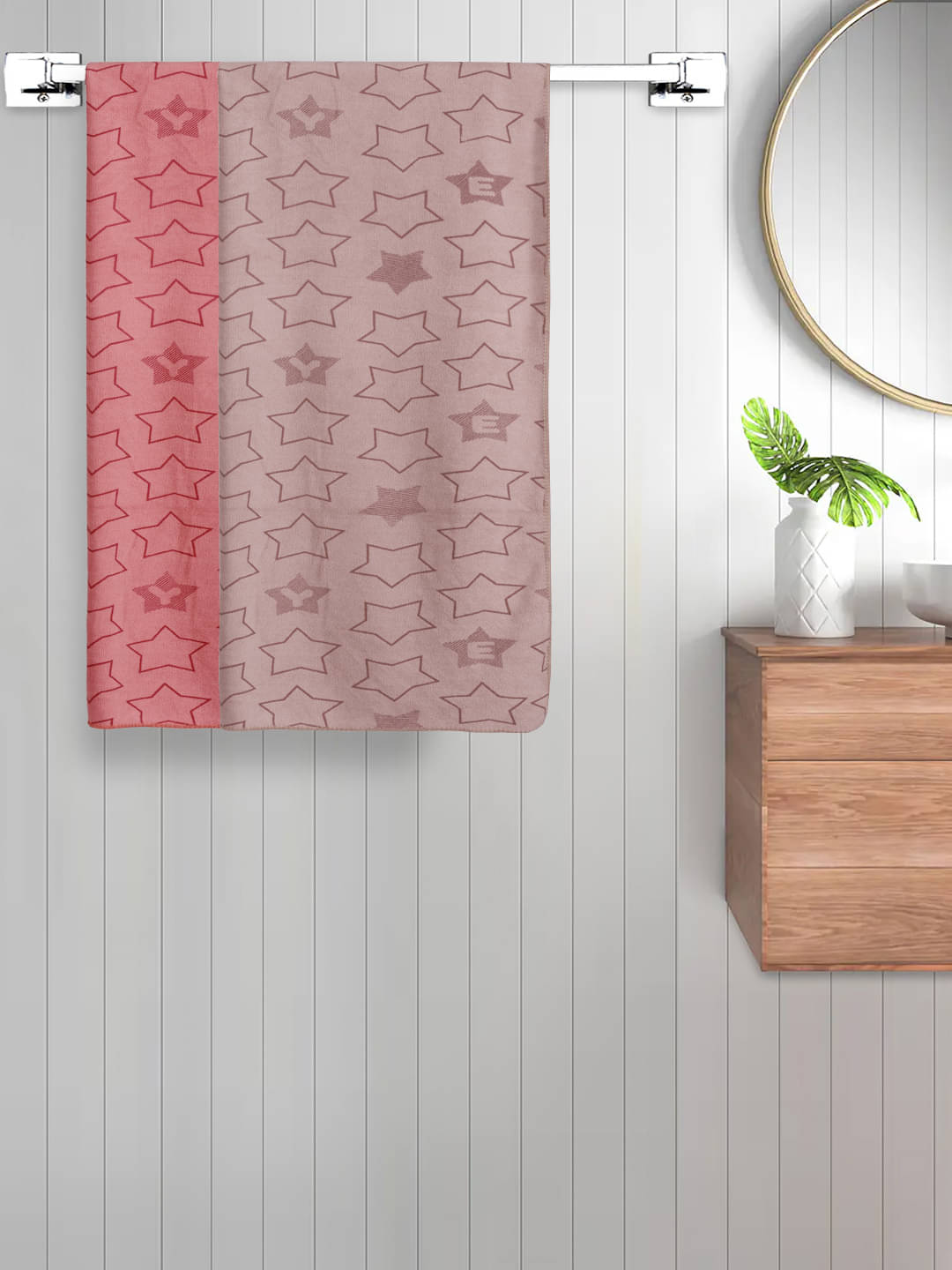     			FABINALIV Set of 2 Multi Cotton Bath Towels