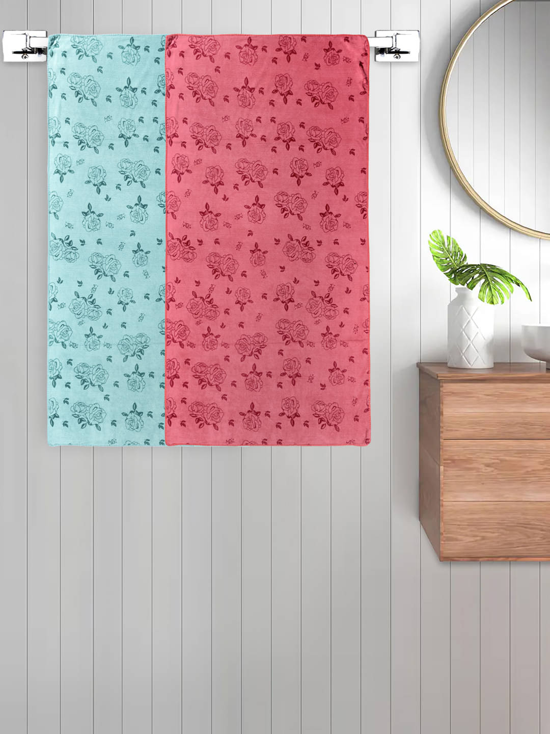     			FABINALIV Set of 2 Multi Cotton Bath Towels