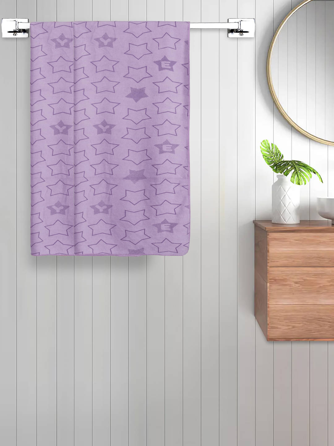     			FABINALIV Set of 2 Purple Cotton Bath Towels