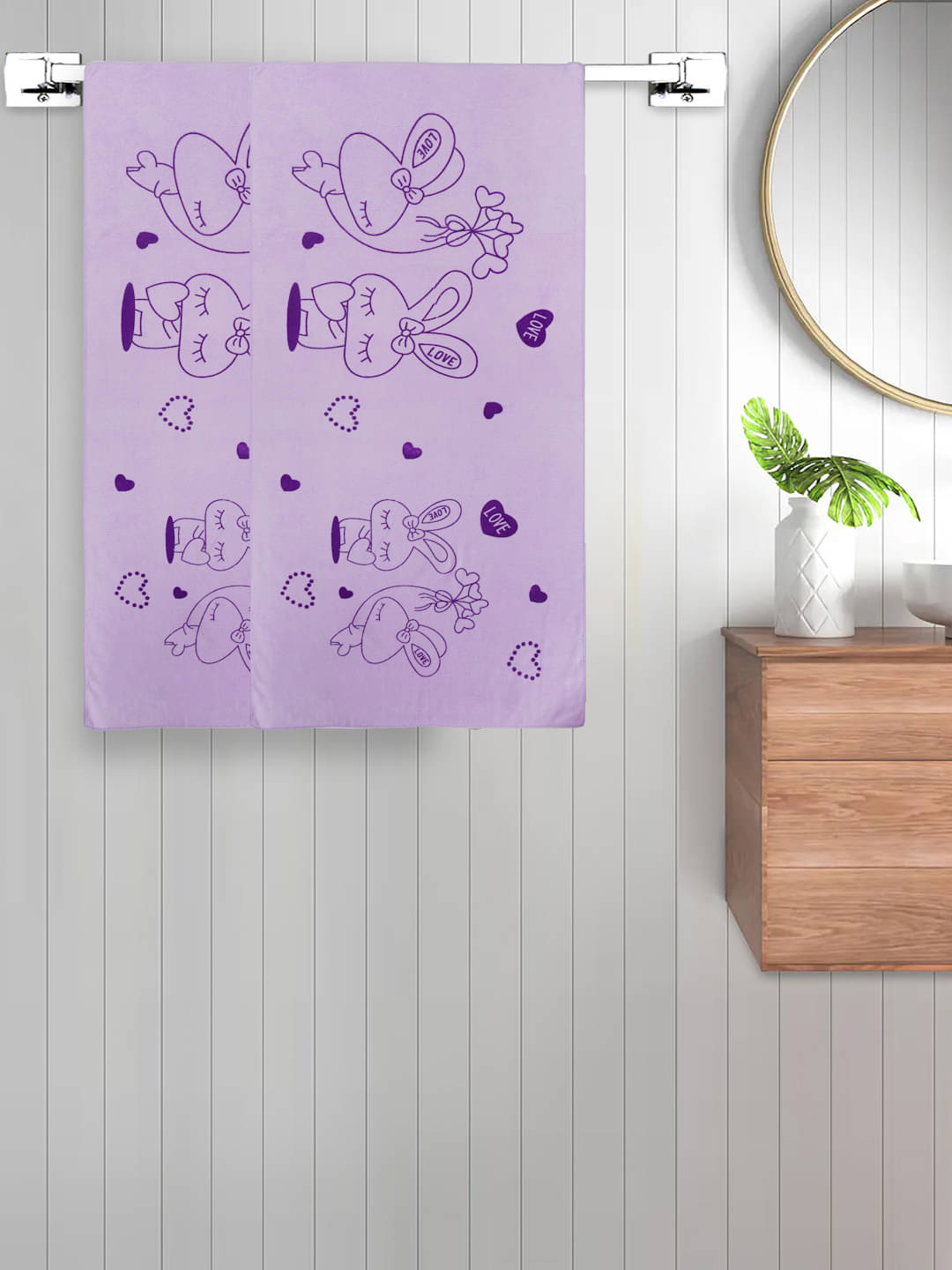     			FABINALIV Set of 2 Purple Cotton Bath Towels