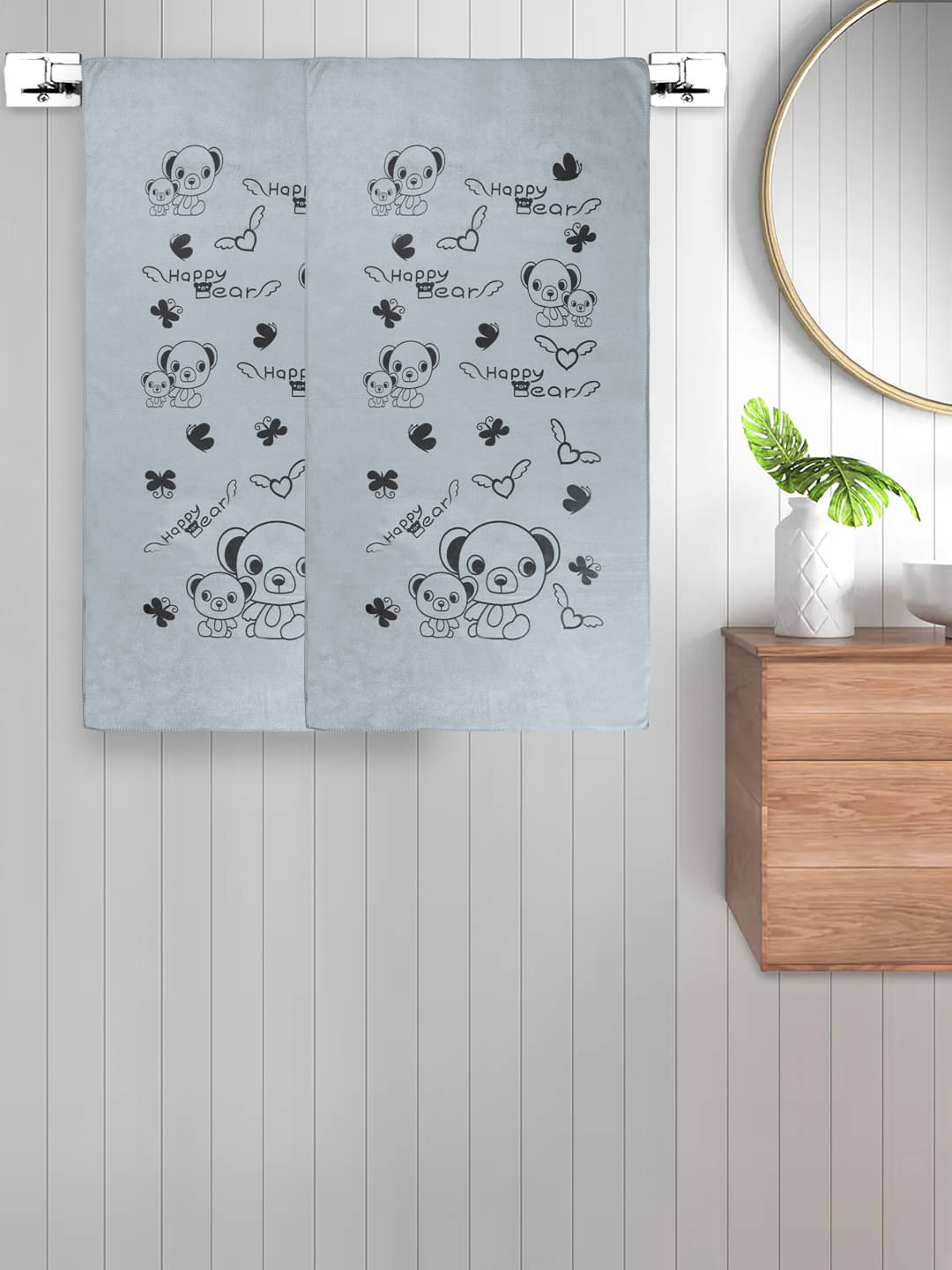     			FABINALIV Set of 2 Silver Cotton Bath Towels