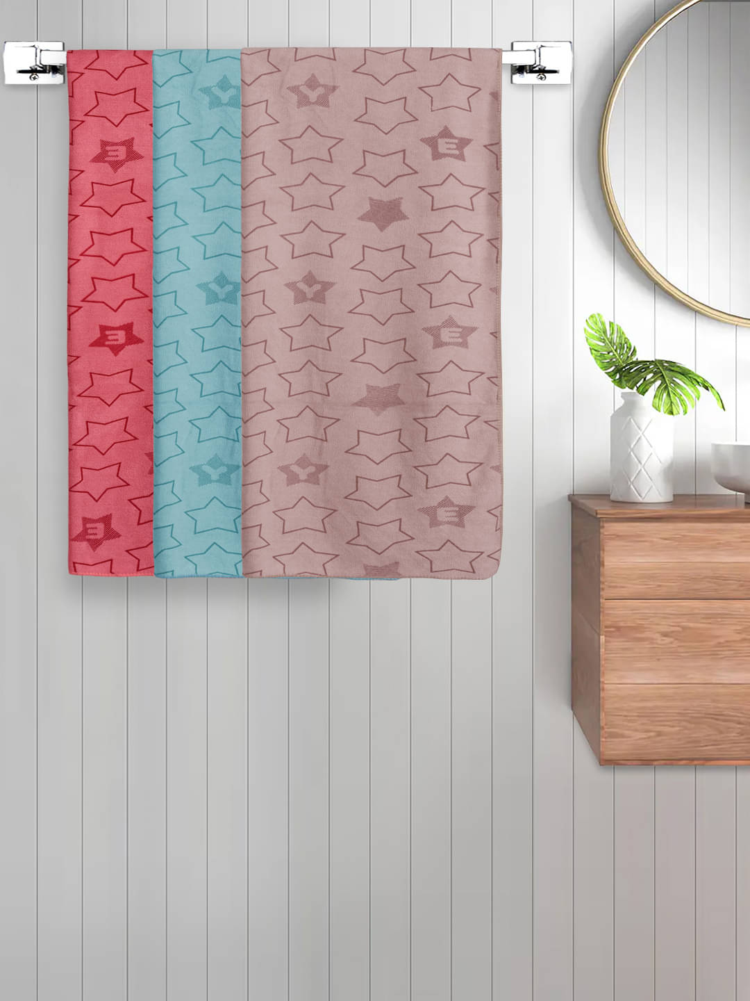     			FABINALIV Set of 3 Multi Cotton Bath Towels