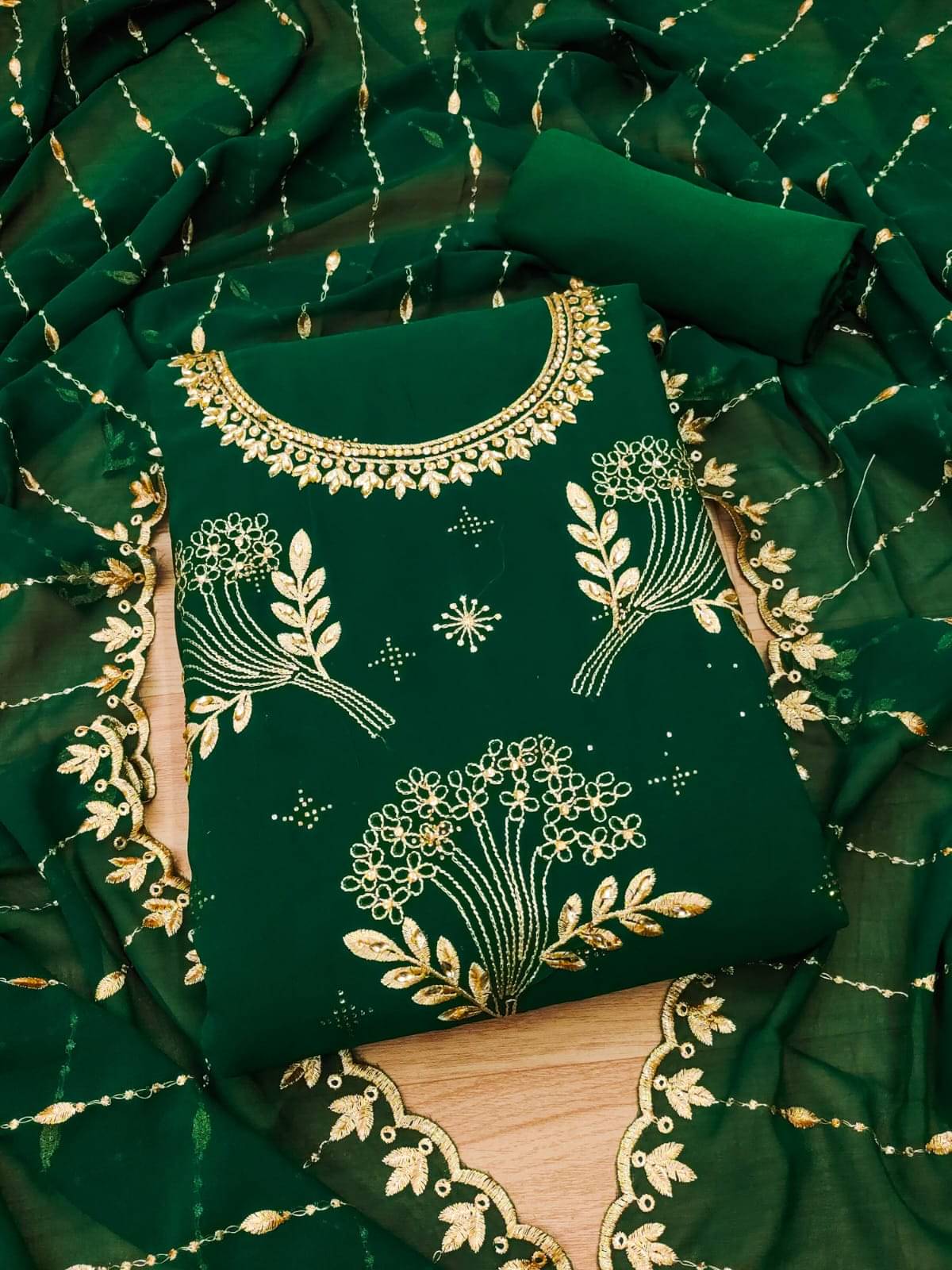 HL SILKMILLS Unstitched Georgette Embroidered Dress Material - Green ( Pack of 1 ) HL SILKMILLS Unstitched Georgette Embroidered Dress Material - Green ( Pack of 1 )
