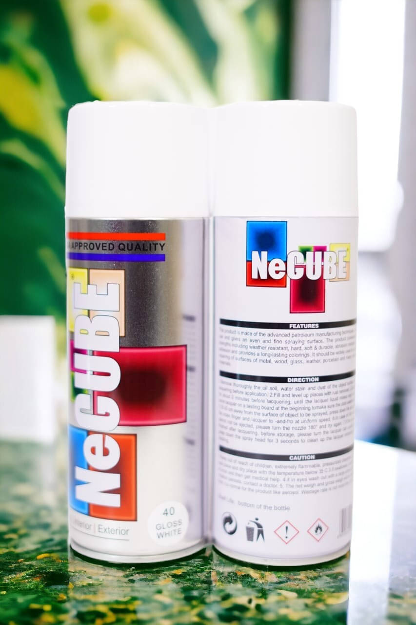 NEGUBE GLOSS WHITE SPRAY PAINT     			NEGUBE GLOSS WHITE SPRAY PAINT