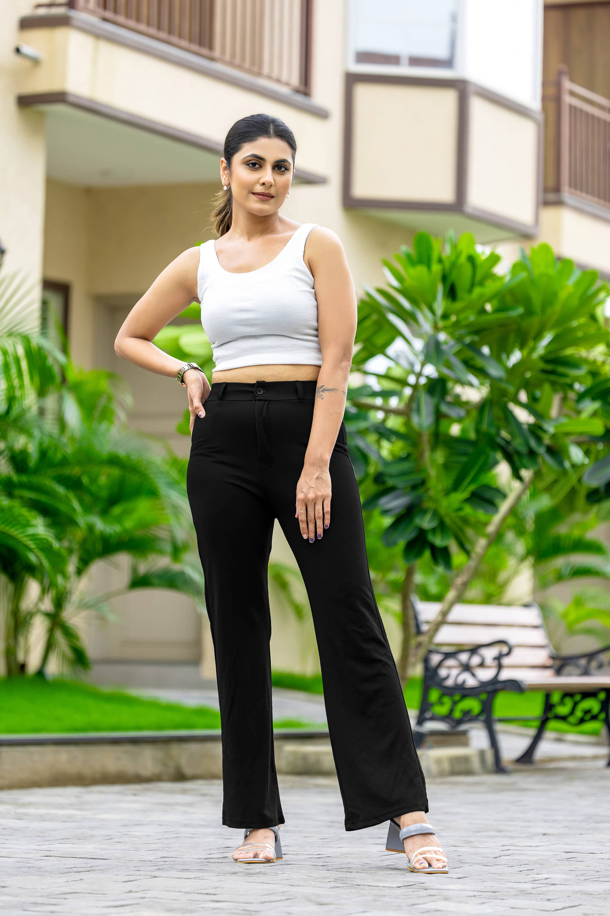     			SAKHWALA Pack of 1 Polyester Loose Women's Casual Pants ( Black )