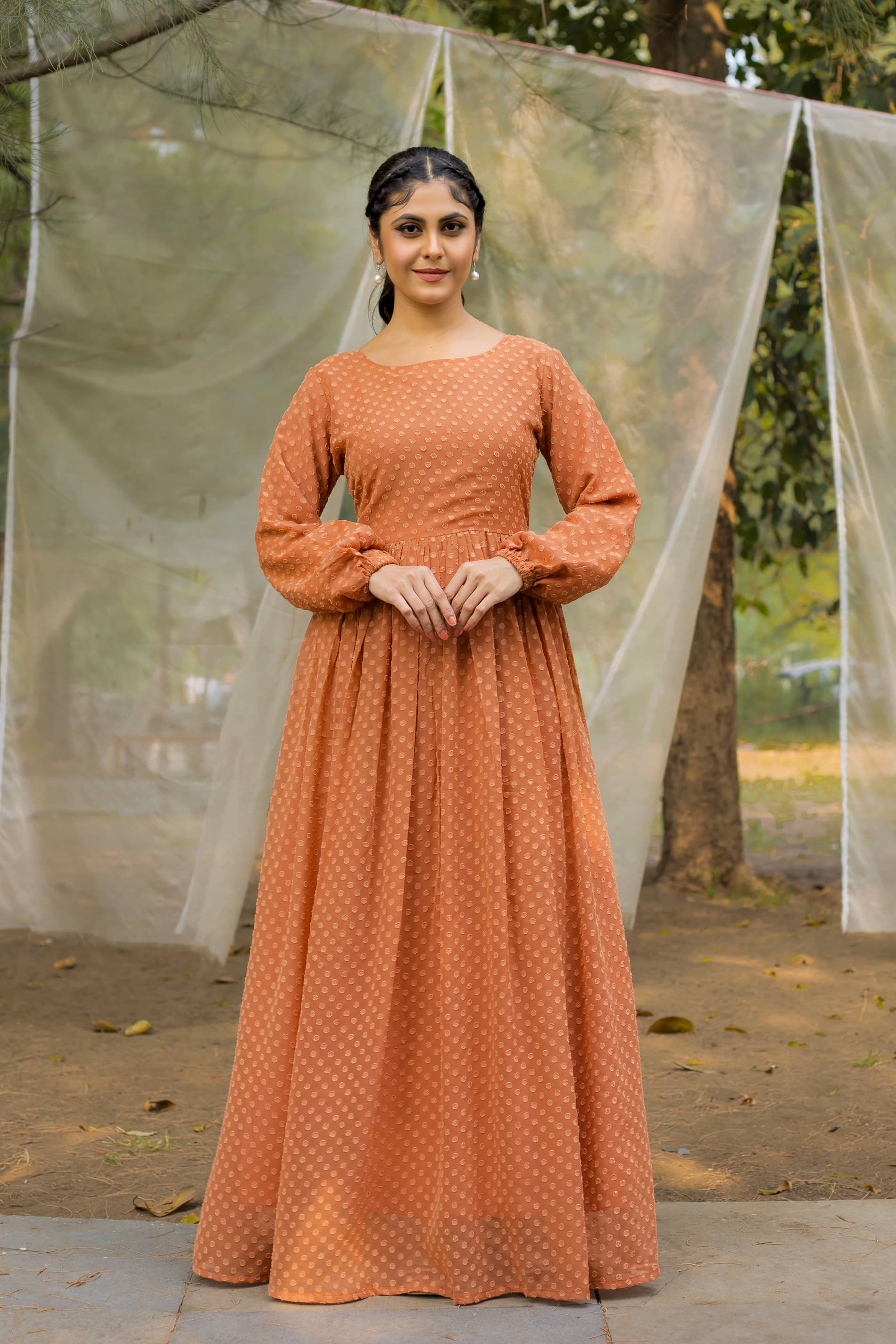     			SARINKU Beige Flared Georgette Women's Stitched Ethnic Gown ( Pack of 1 )