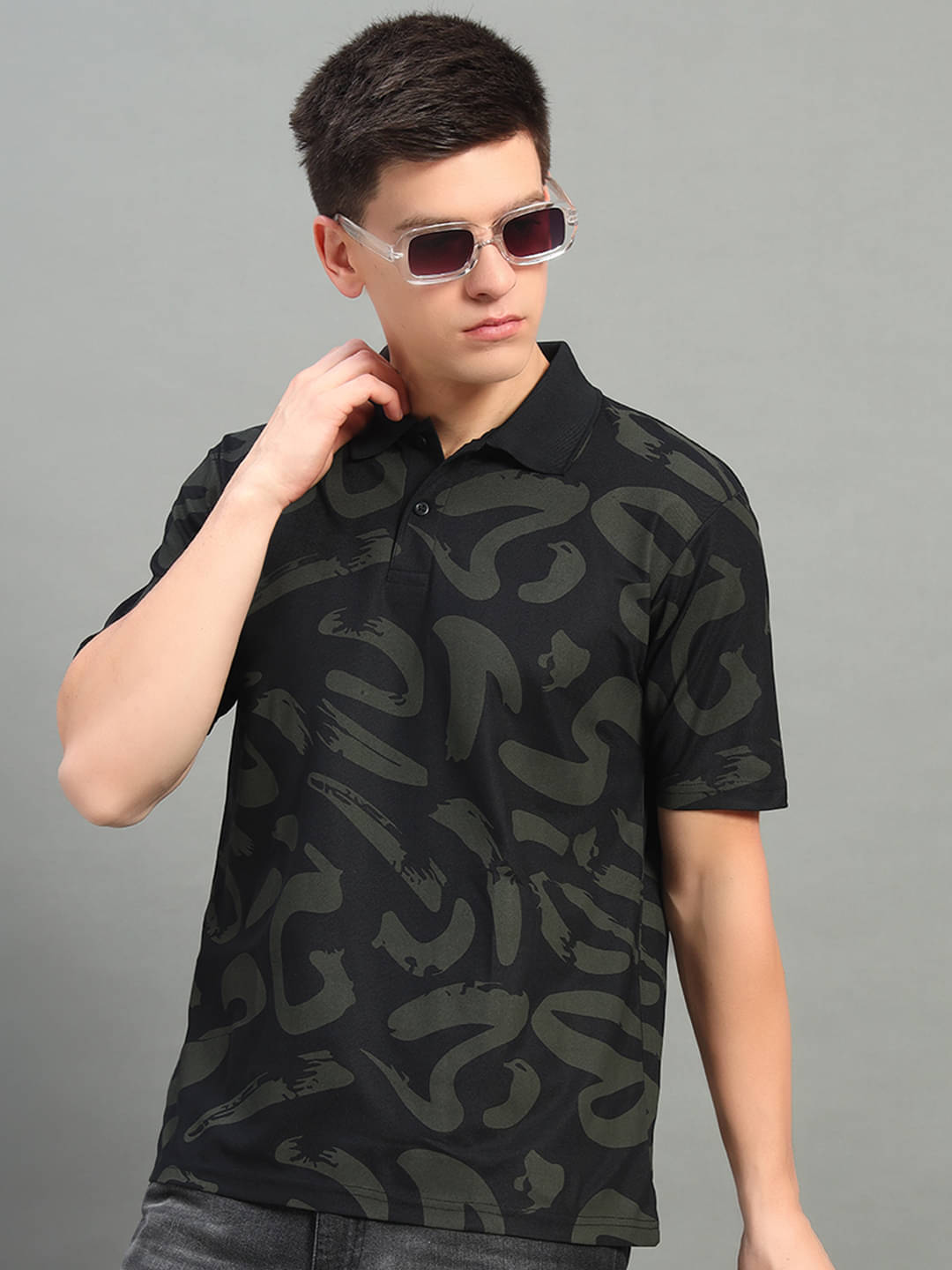     			renuovo Pack of 1 Cotton Blend Regular Fit Printed Half Sleeves Men's Polo T Shirt ( Black )