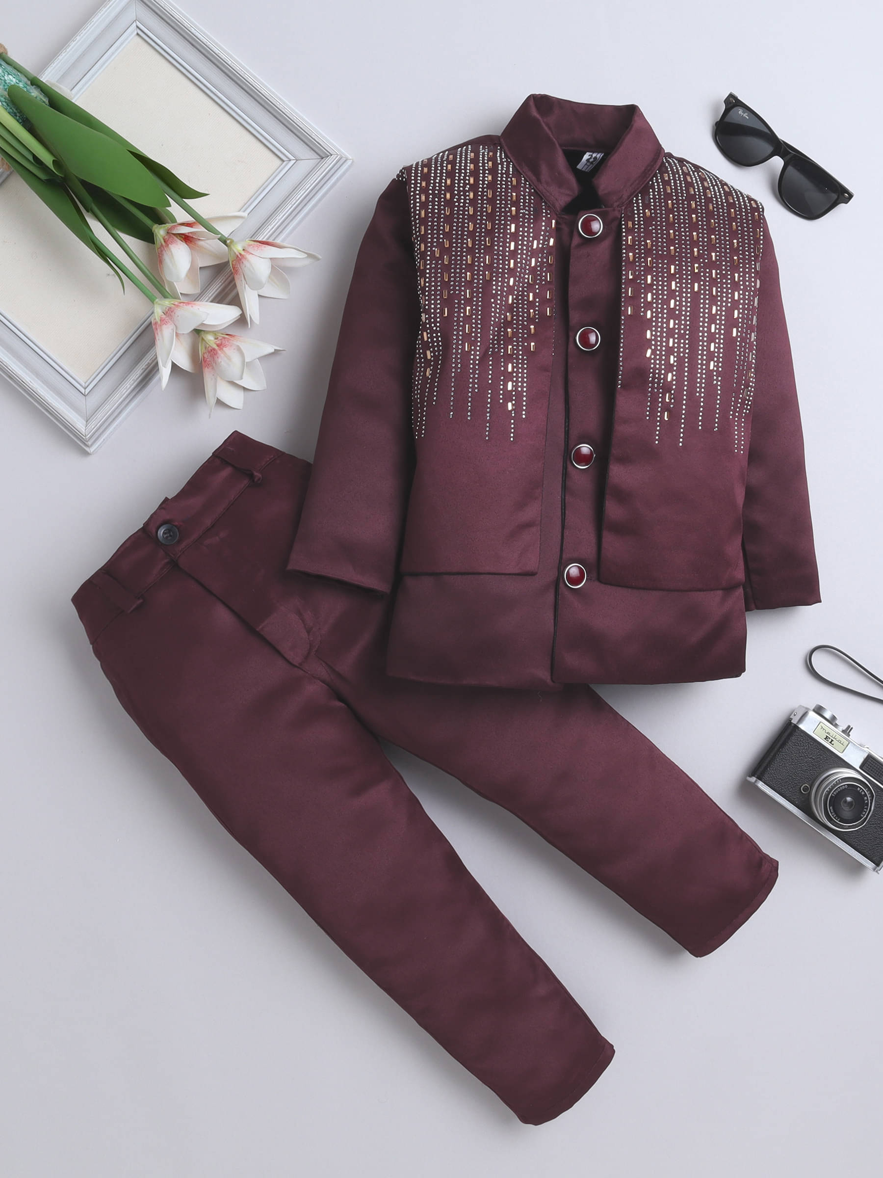     			Fourfolds Boys Polyester Suit ( Pack of 1 , Wine )