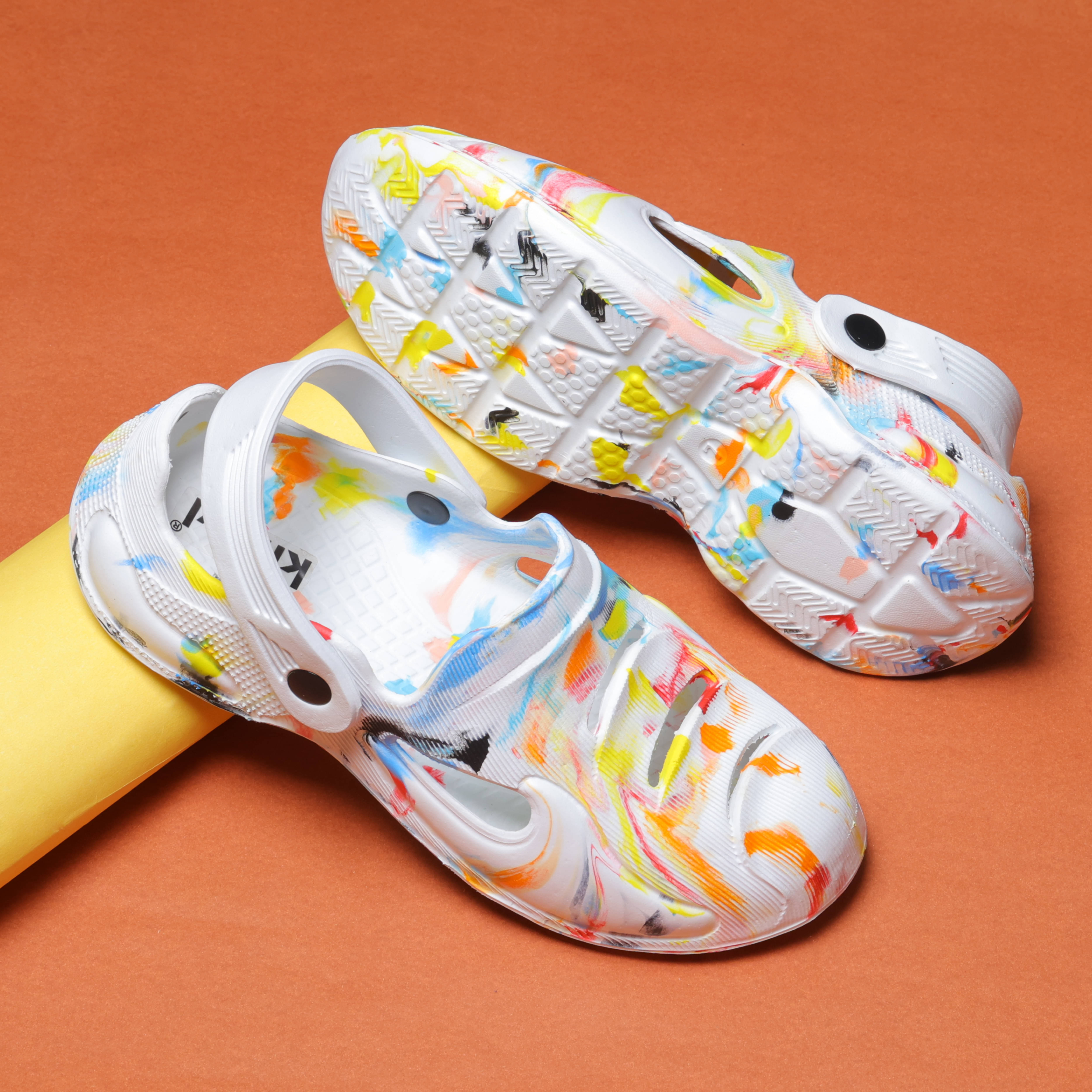     			KNIEVL - Multicoloured Men's Clogs