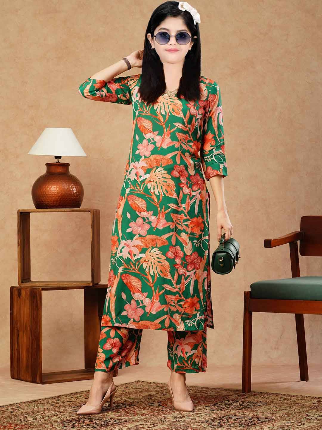     			KV Fashion Girls Rayon Kurti with Pants ( Pack of 1 , Green )