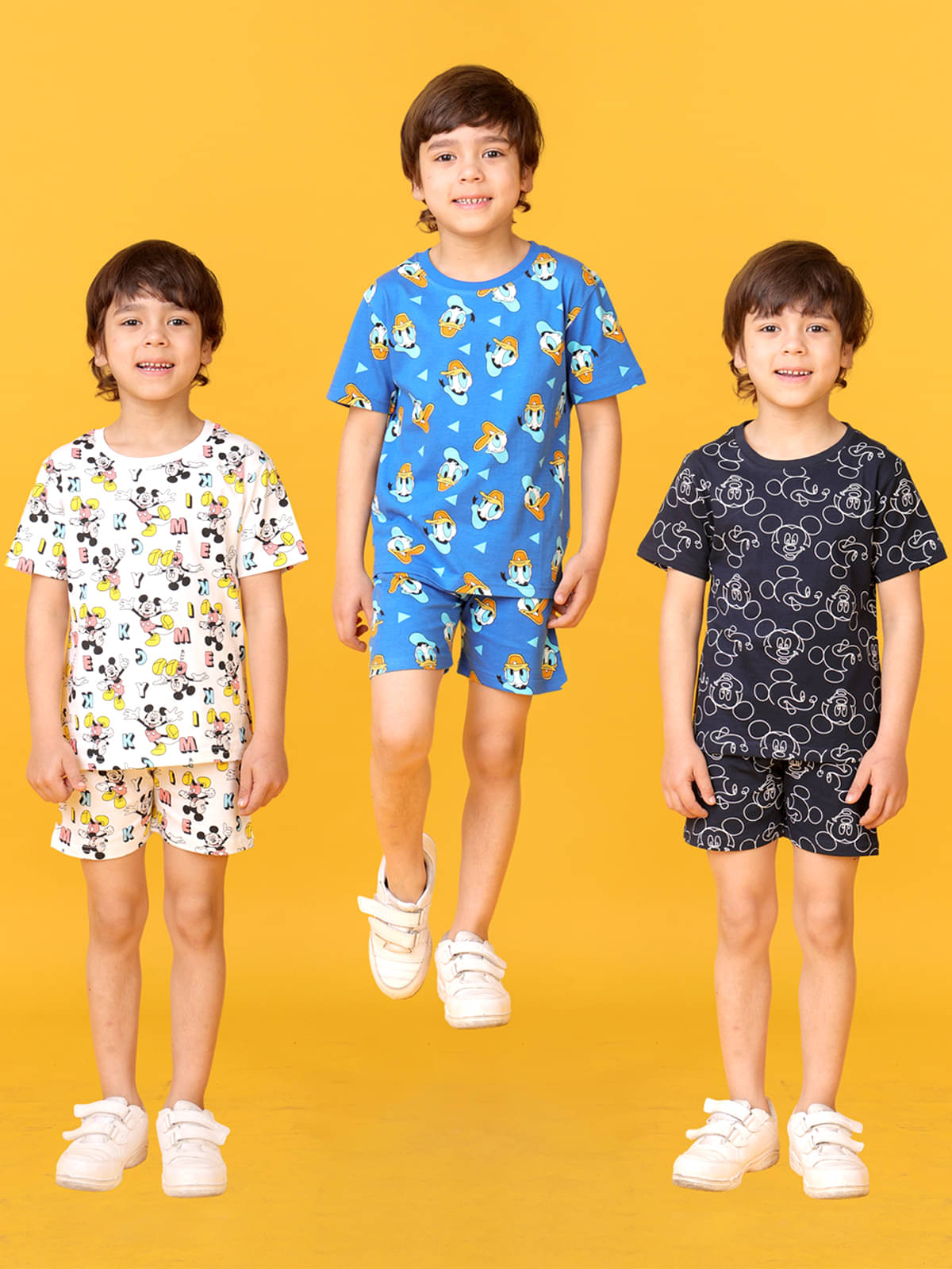     			Kuchipoo Pack of 3 Baby Boys Cotton Blend T-Shirt & Shorts Set ( Multicolor 1 )